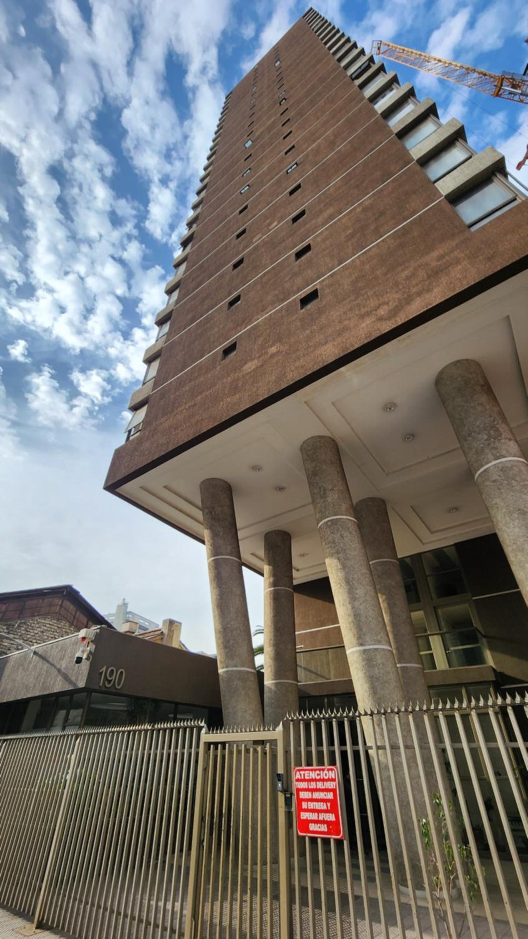 Edificio Portico Oriente