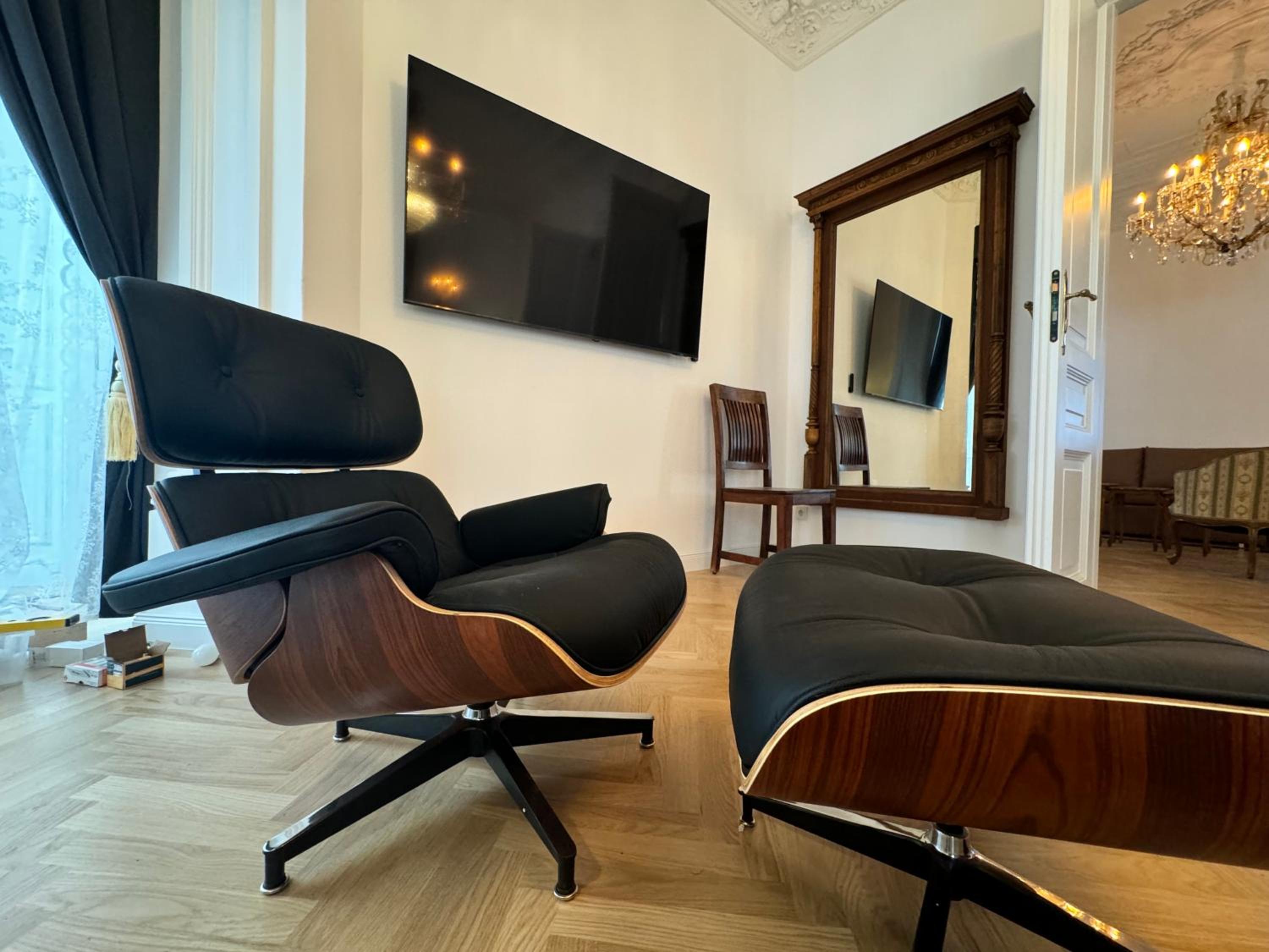 7th HEAVEN Vienna Center Apartments