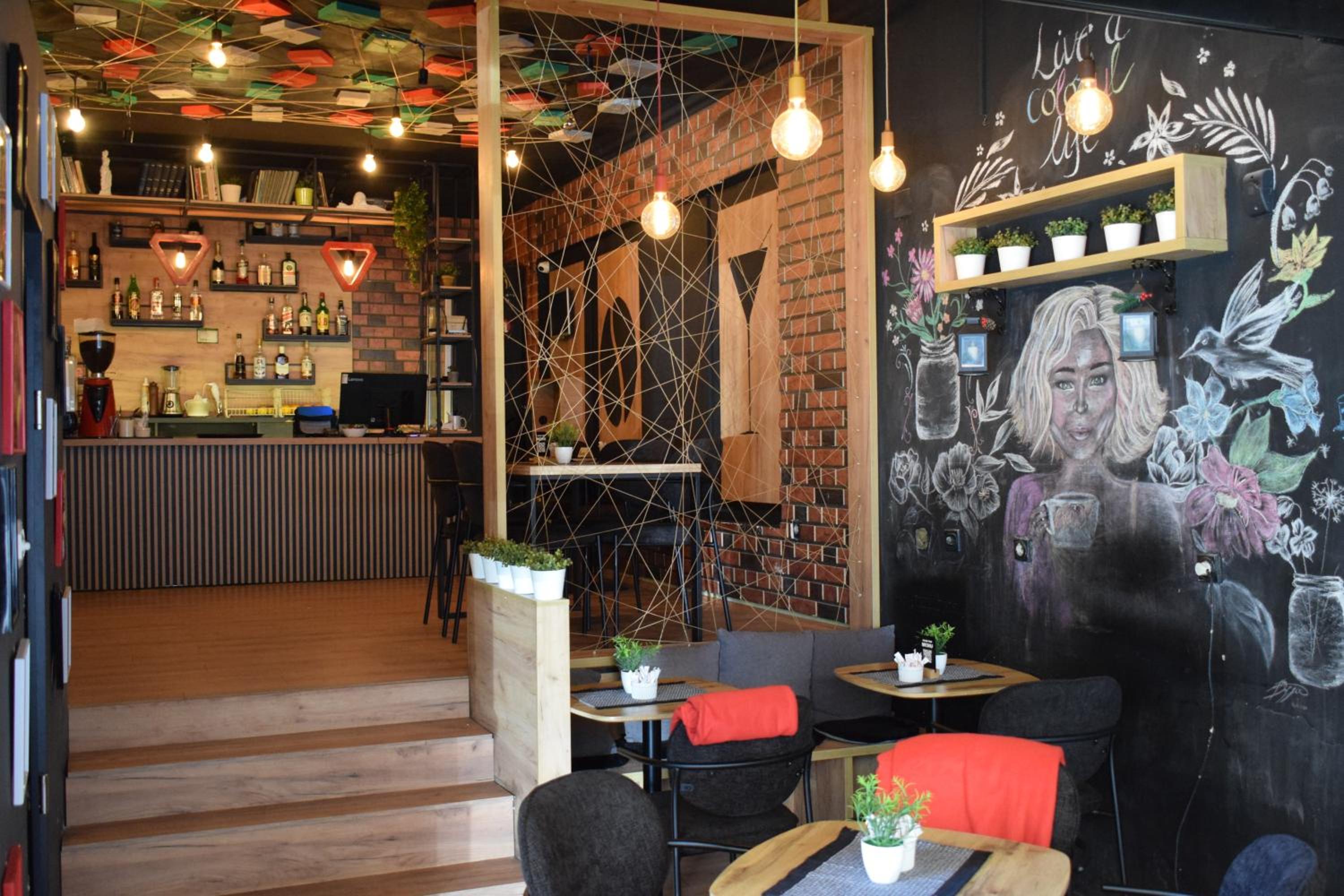 Mickitos Urban Hostel