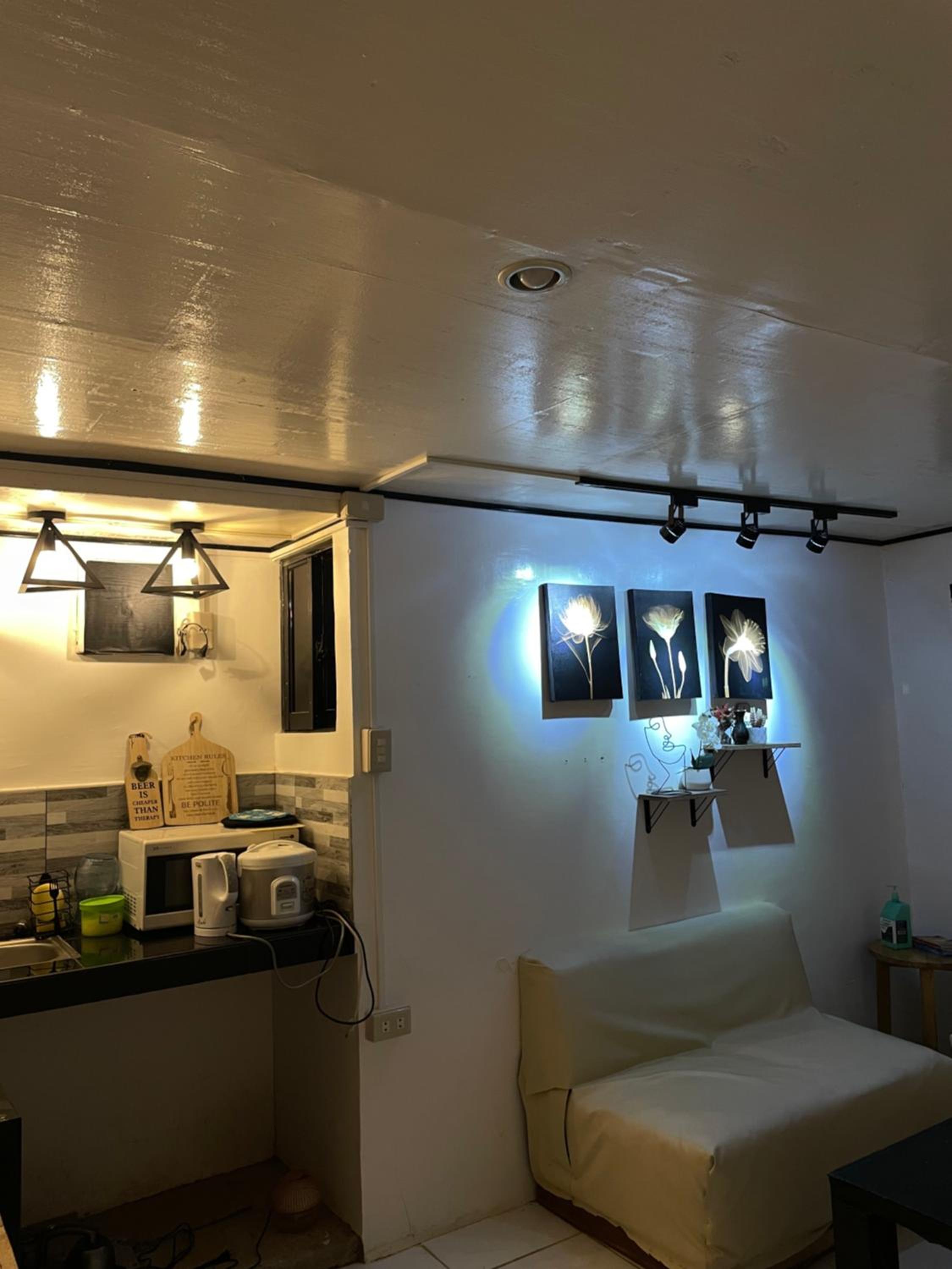 Central Hub Homestay