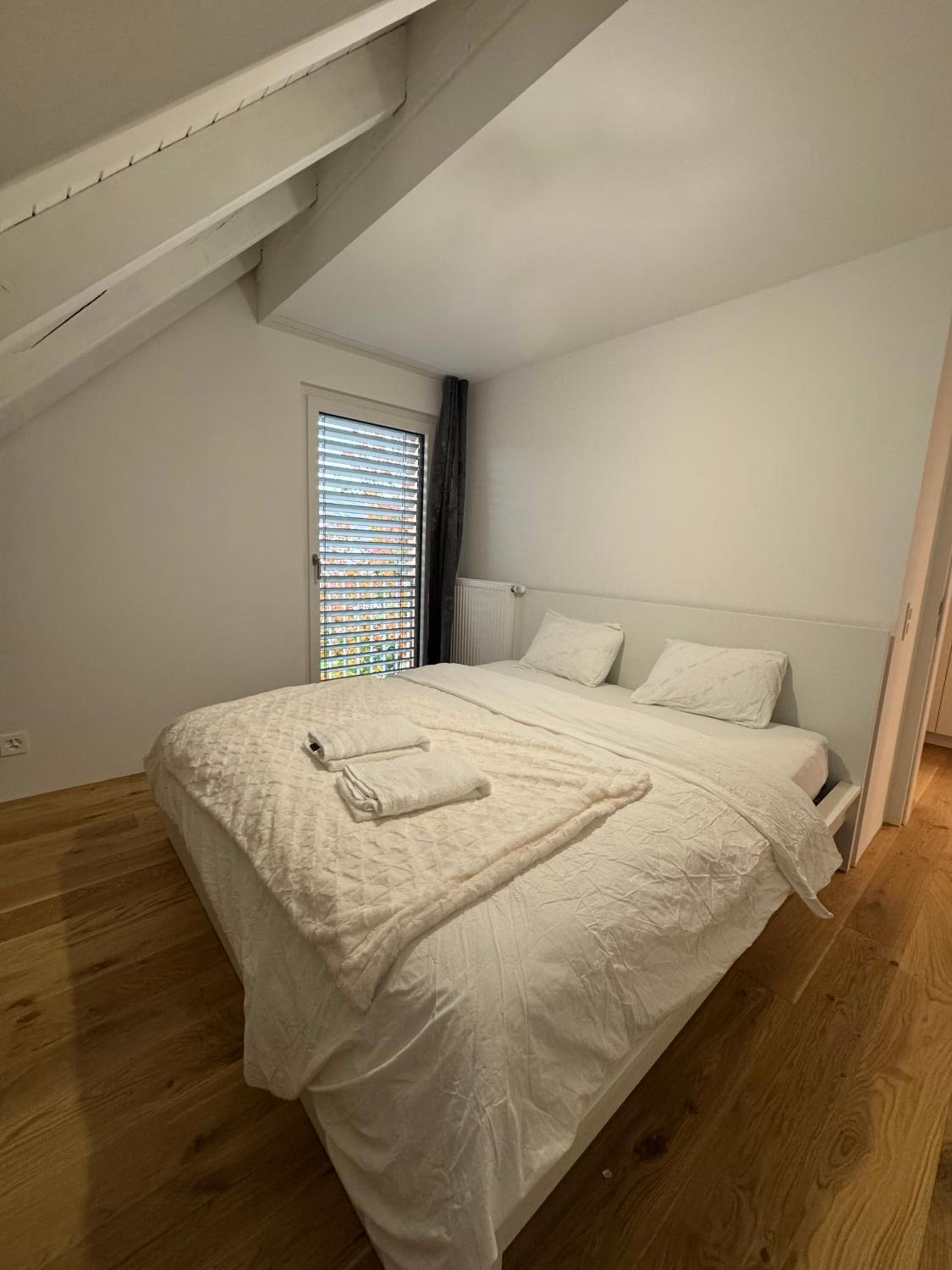 VK - H - Zürich Airport - Luxury - Homestay - Haldenstrasse - Kloten