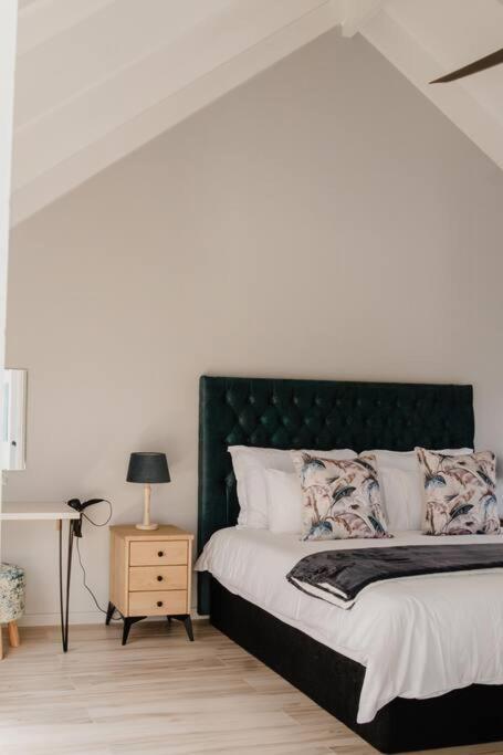 Albatross Lodge - Silwerstrand Golf and River Estate