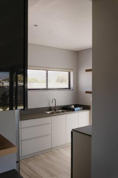 Albatross Lodge - Silwerstrand Golf and River Estate