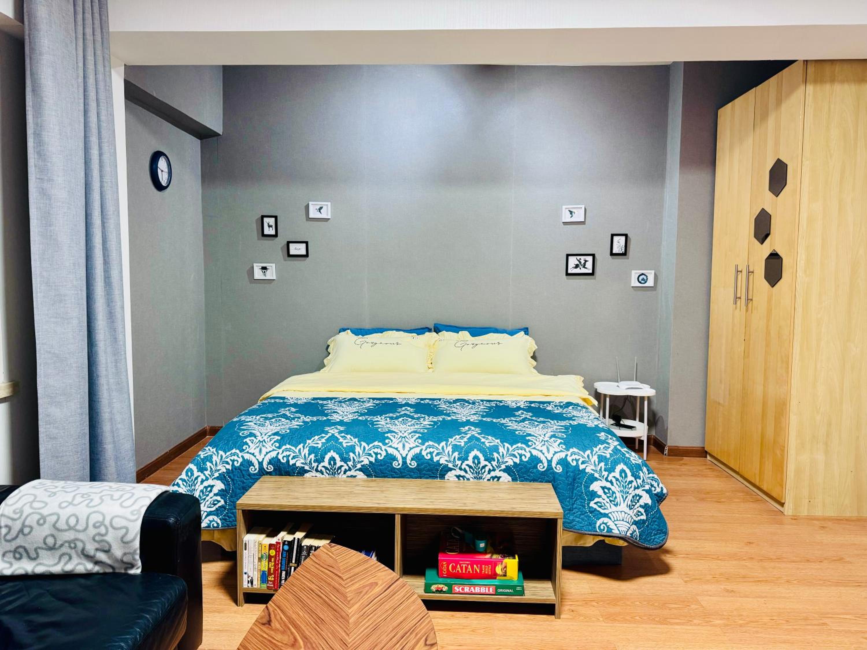 Chic studio at Maxmall North view 5