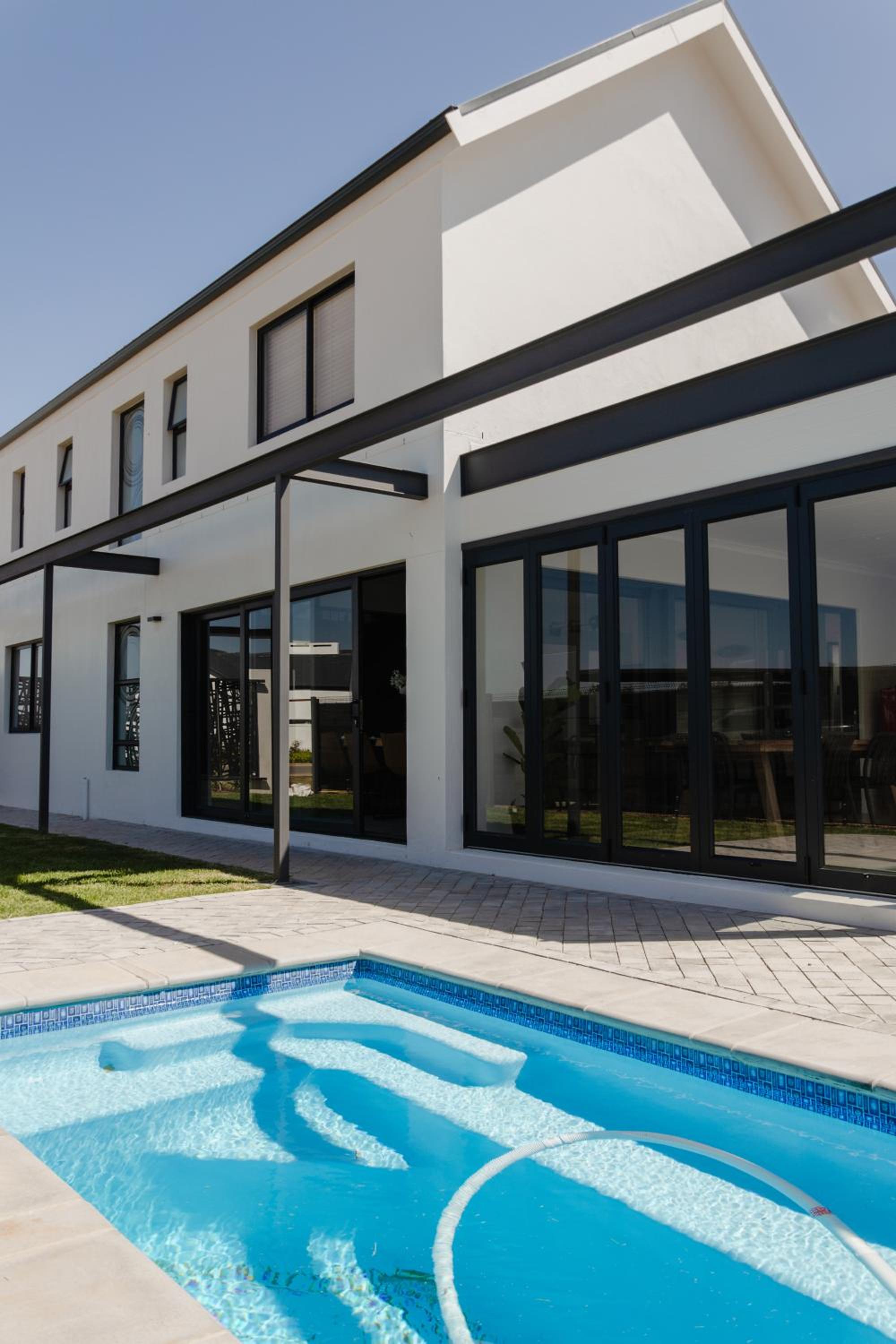 Albatross Lodge - Silwerstrand Golf and River Estate