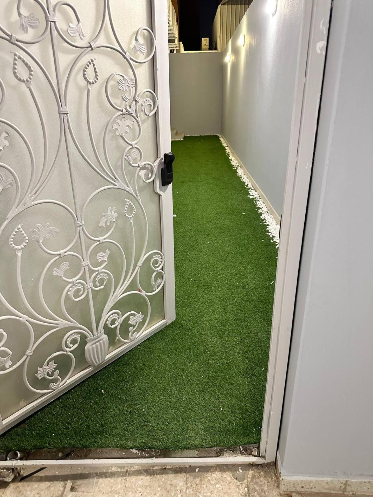 Private Entrance, Private Yard, Al-Rabee