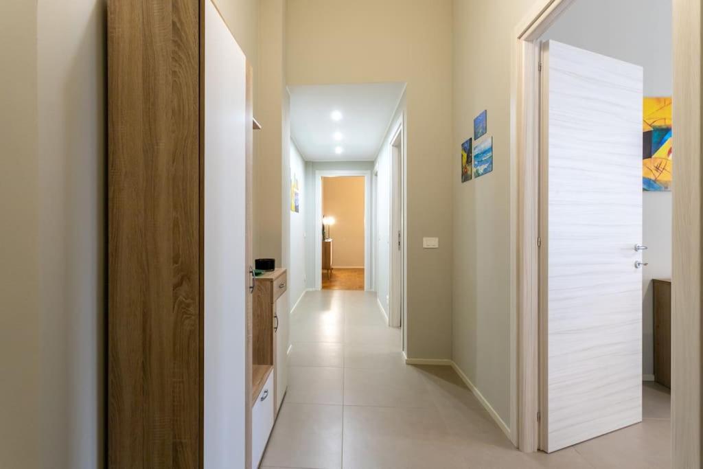 CO99 - New two bedrooms Washington