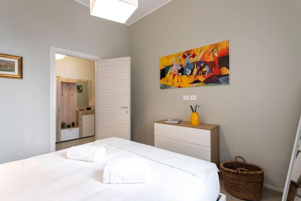 CO99 - New two bedrooms Washington