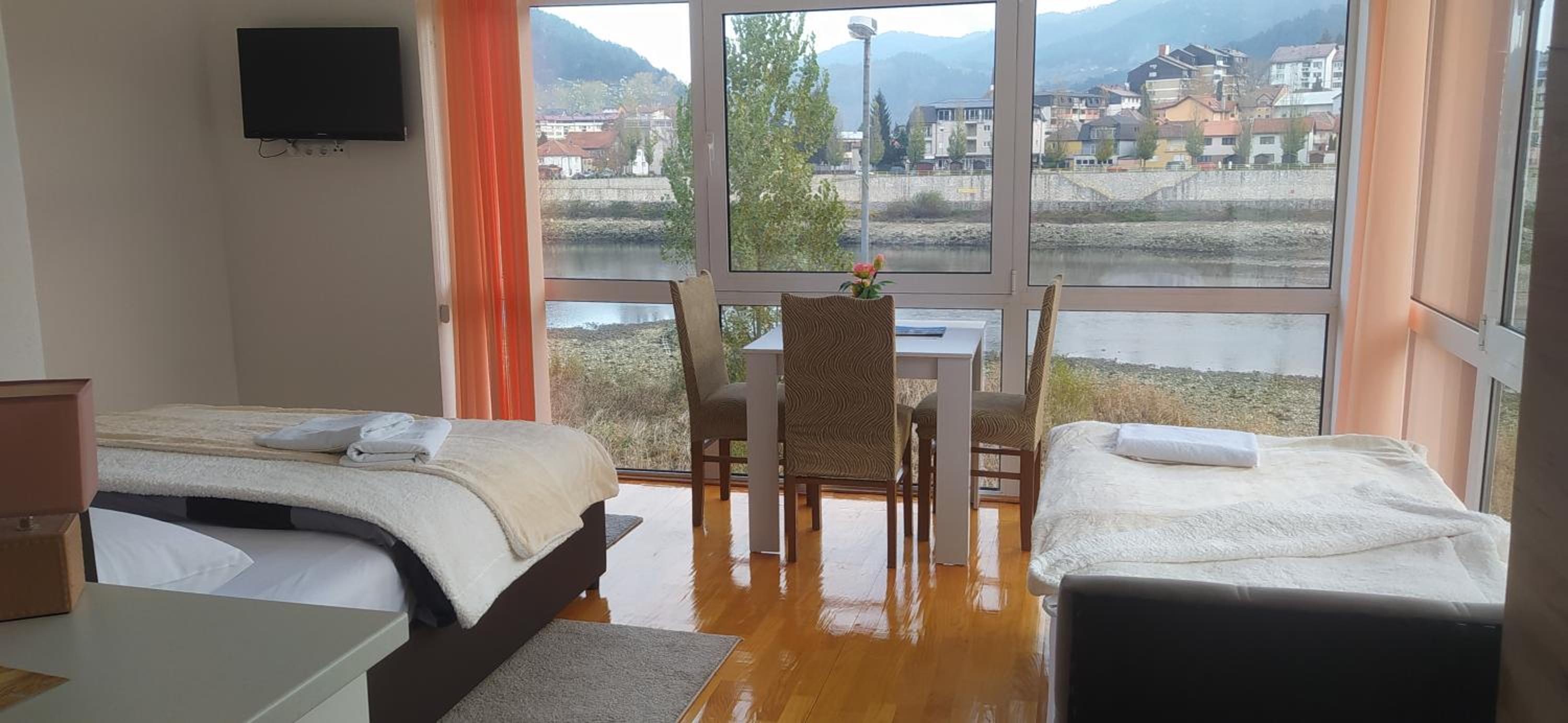 Apartmani Helena