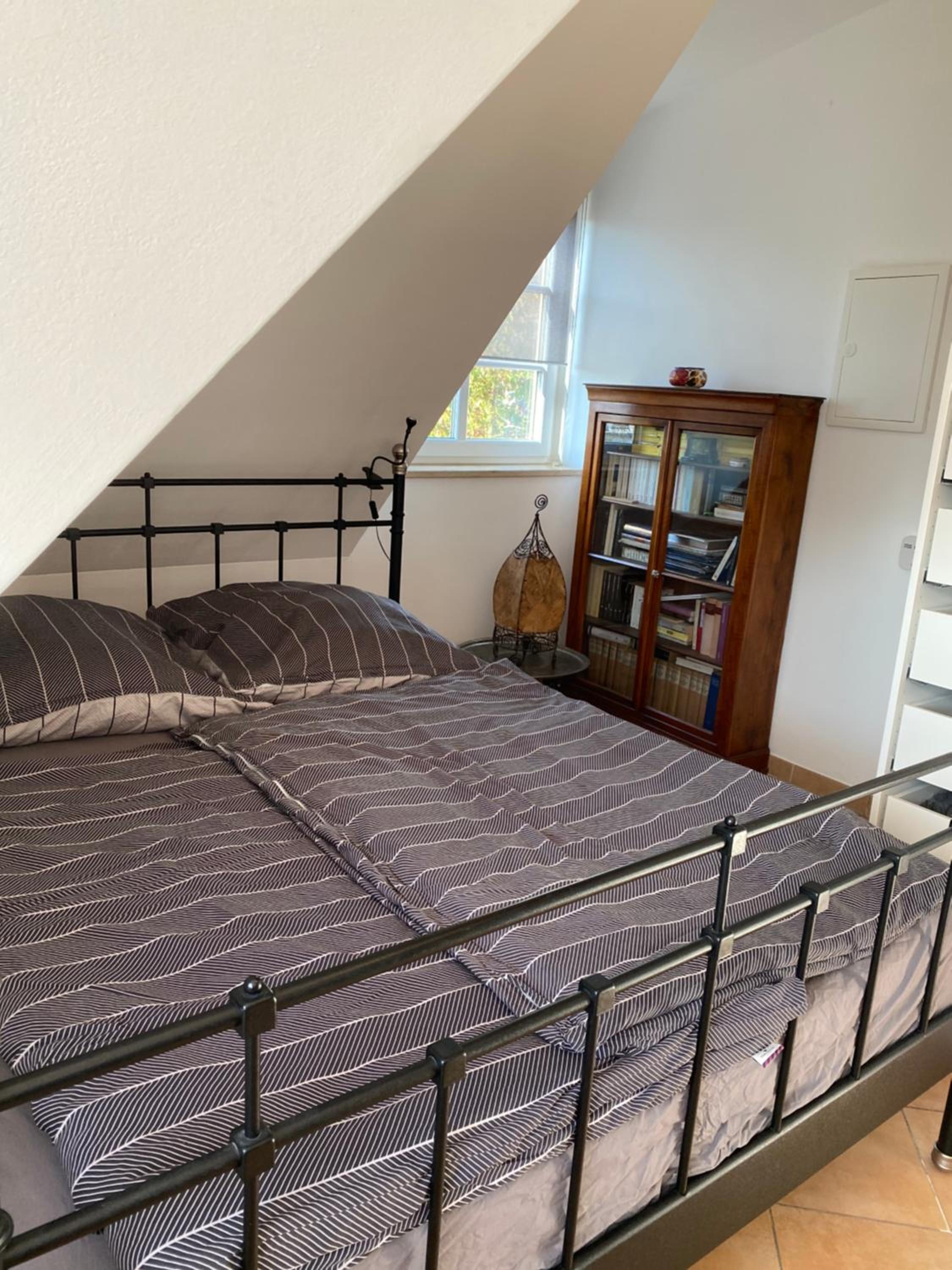 Helle und ruhige Dachgeschosswohnung