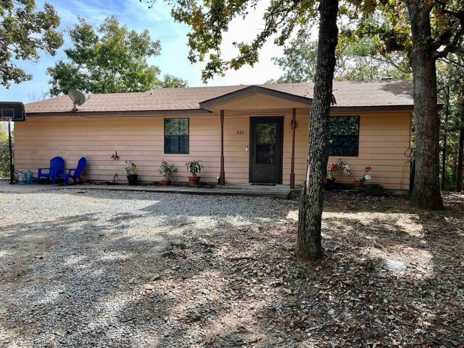 Lakehouse Getaway with Beautiful Views view 5