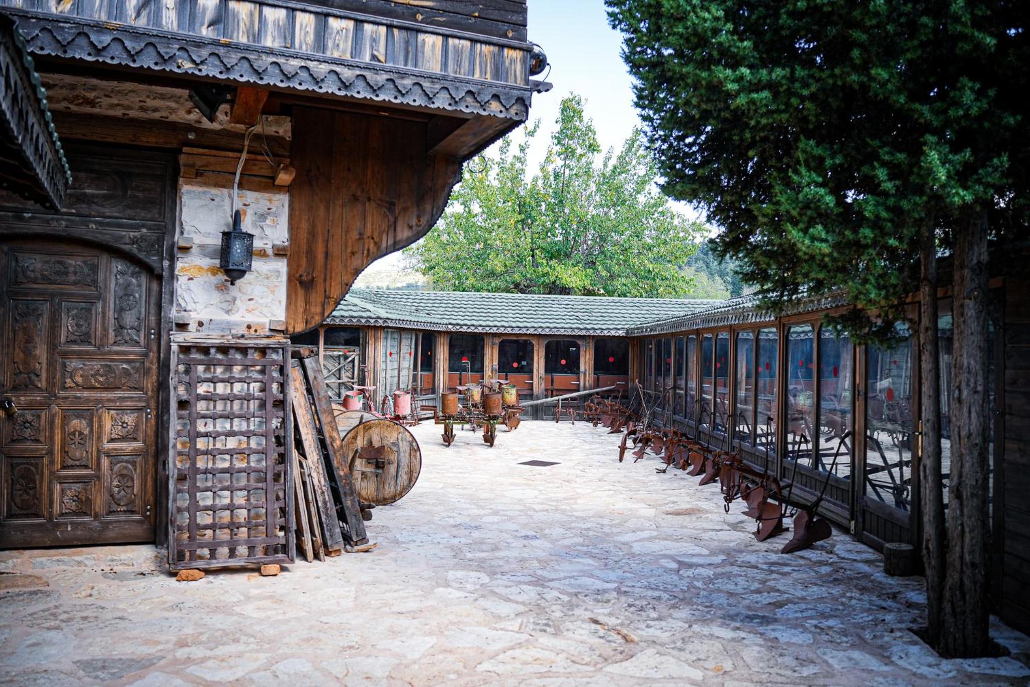 Ayşenaz Hanım Konağı
