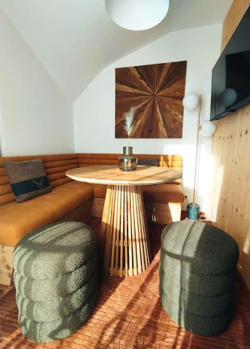 Celerina Retreat - Year Round Adventure Hub