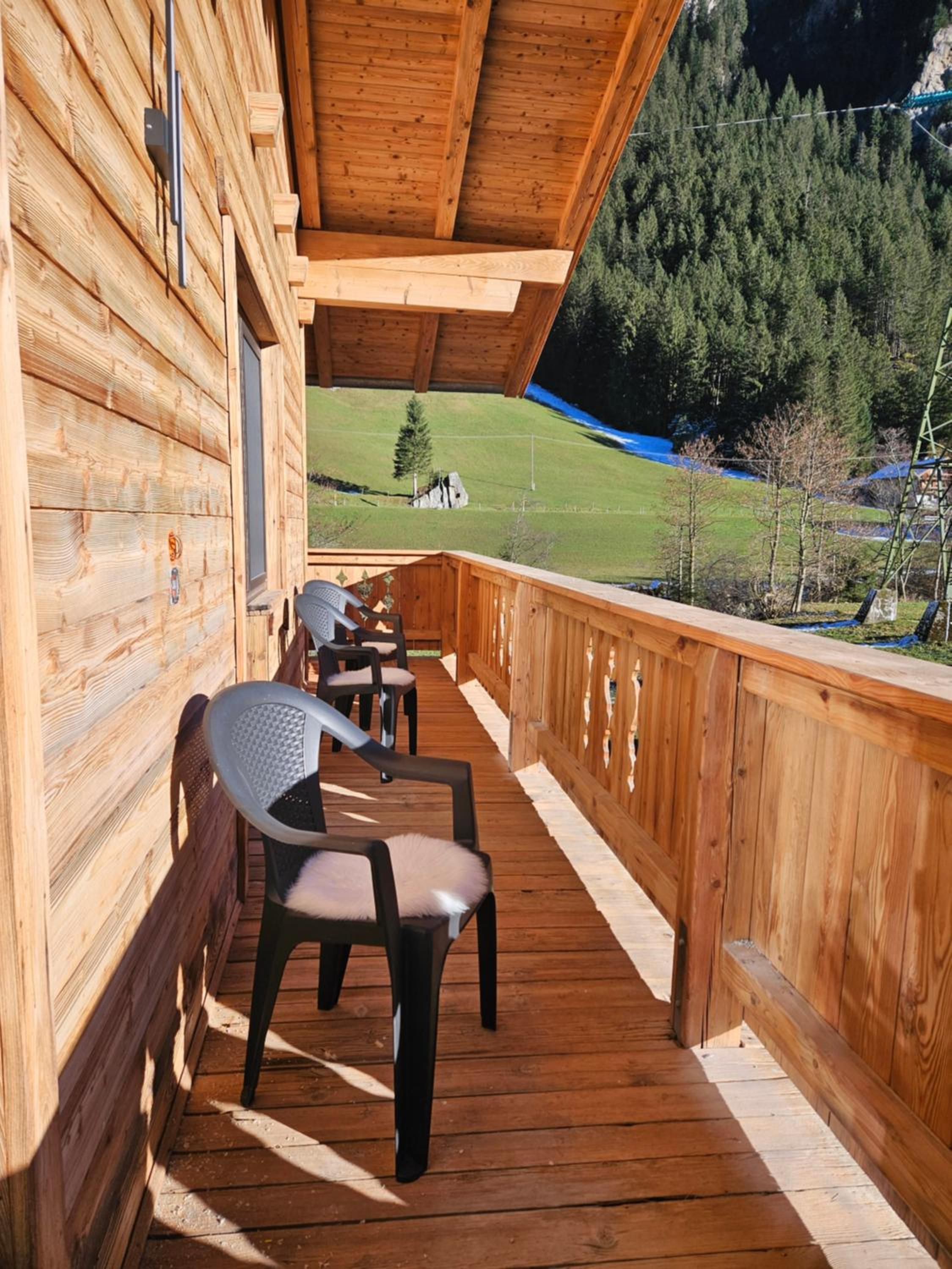 ALPENCHALET LENGAU im Bergsteigerdorf Ginzling Dornauberg
