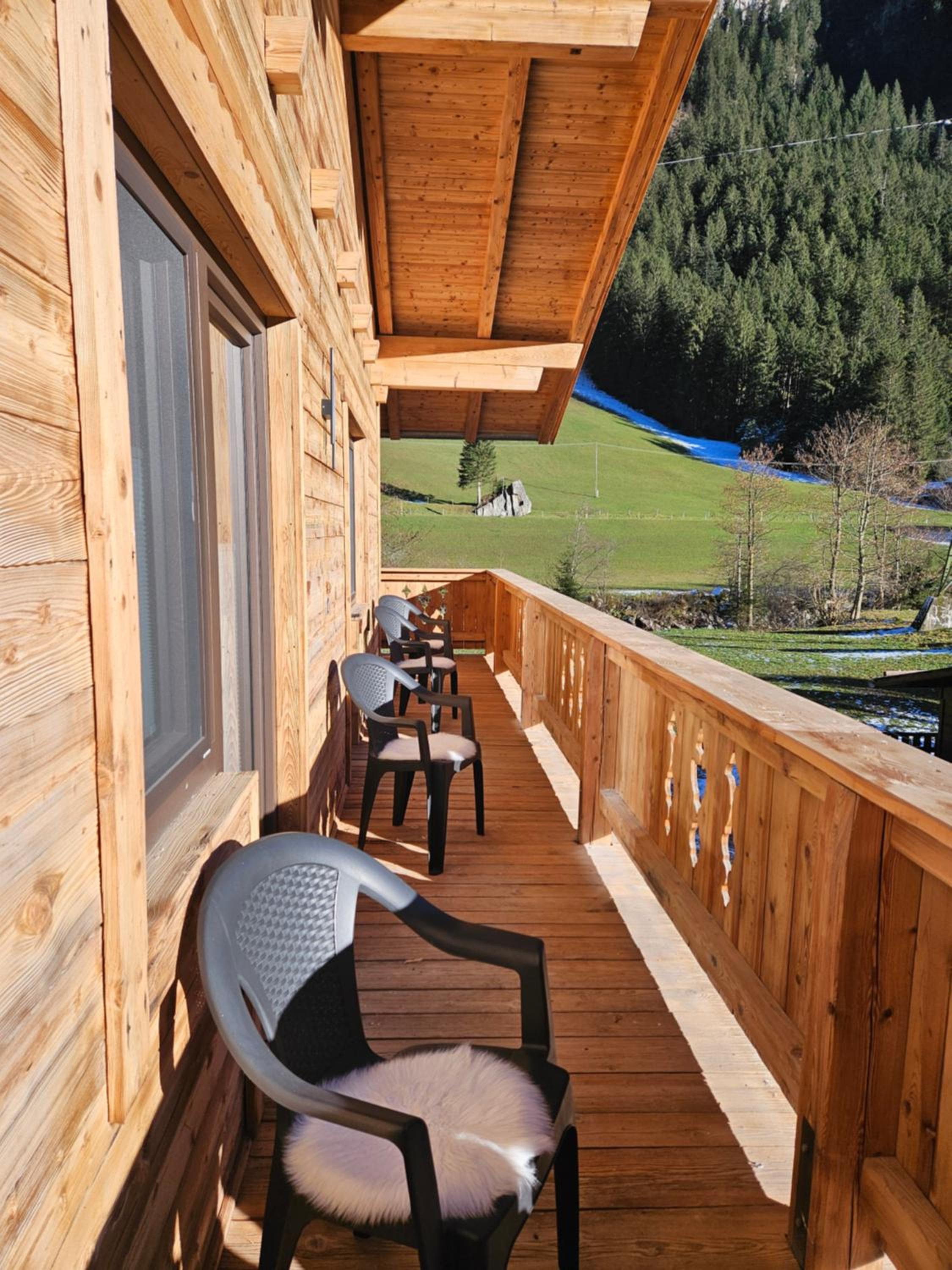 ALPENCHALET LENGAU im Bergsteigerdorf Ginzling Dornauberg