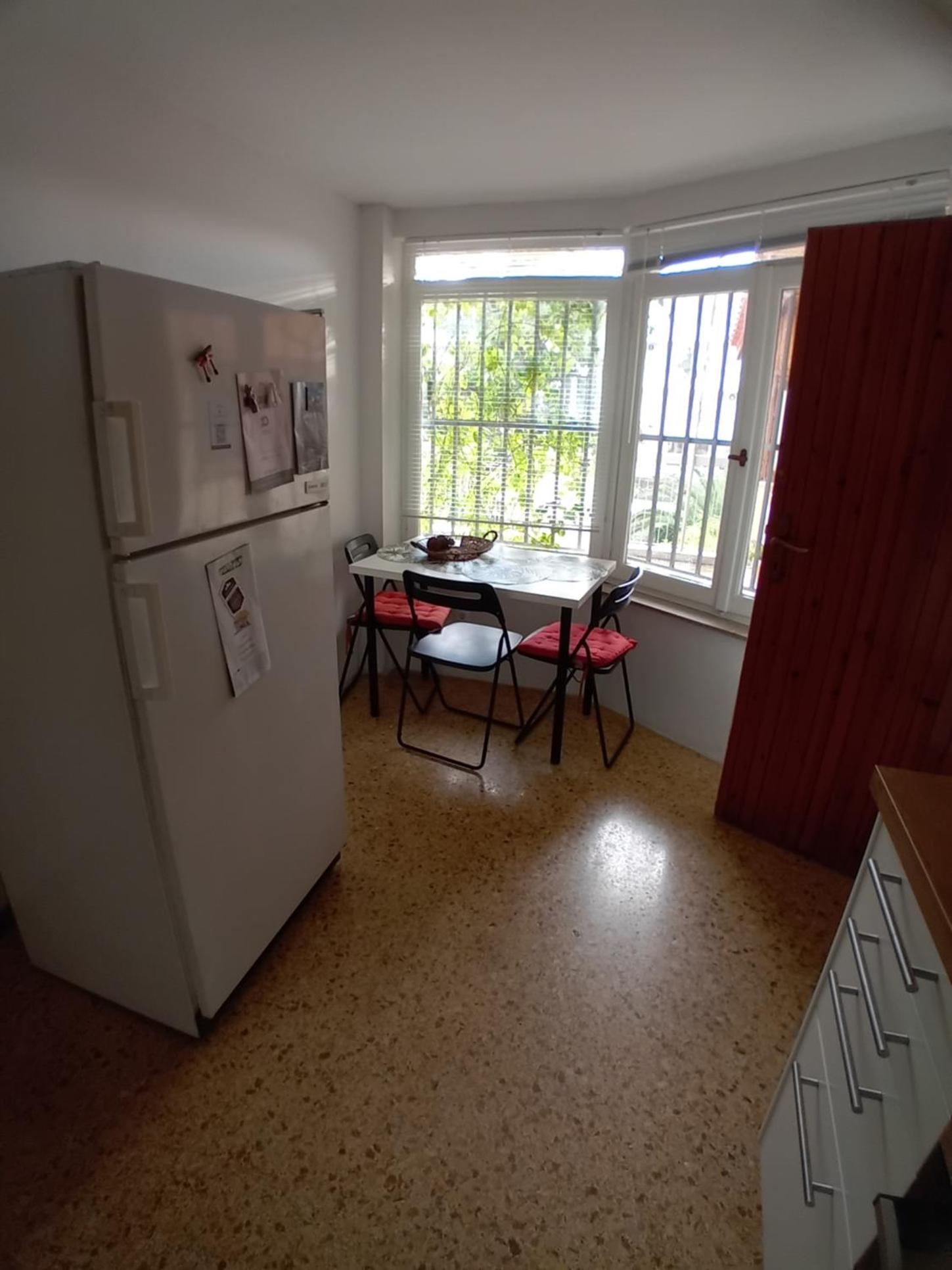 SUNNY APARTMENT NORTHERN ATHENS photo 5