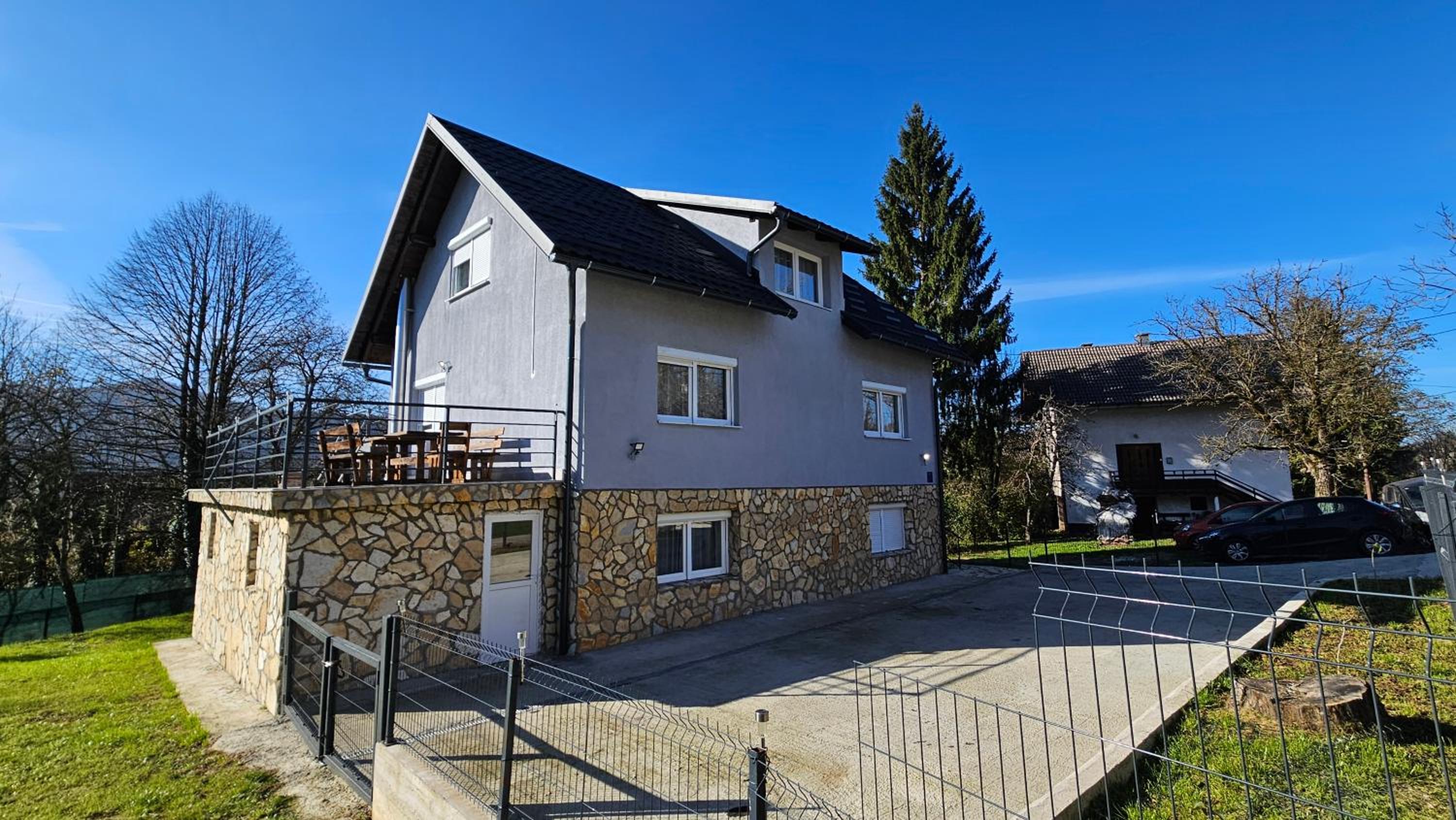Holiday Home Monte Fabula with Jacuzzi, Sauna and Backyard view 2