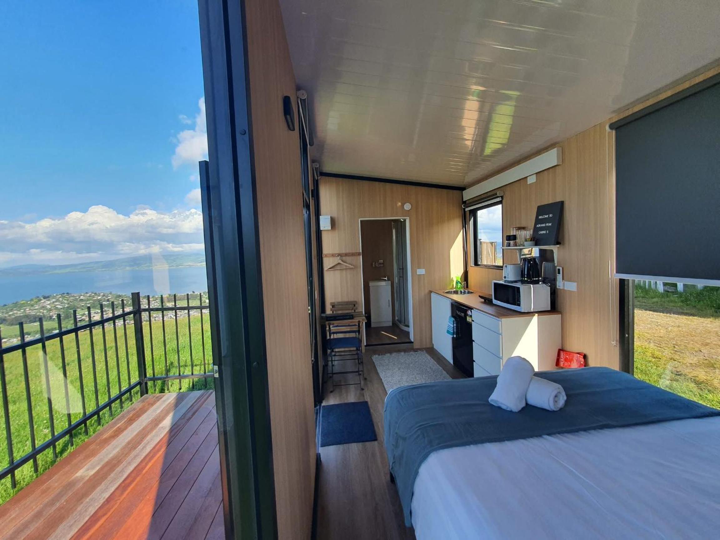 Aorangi Peak Cabins 5 by Tiny Away view 4