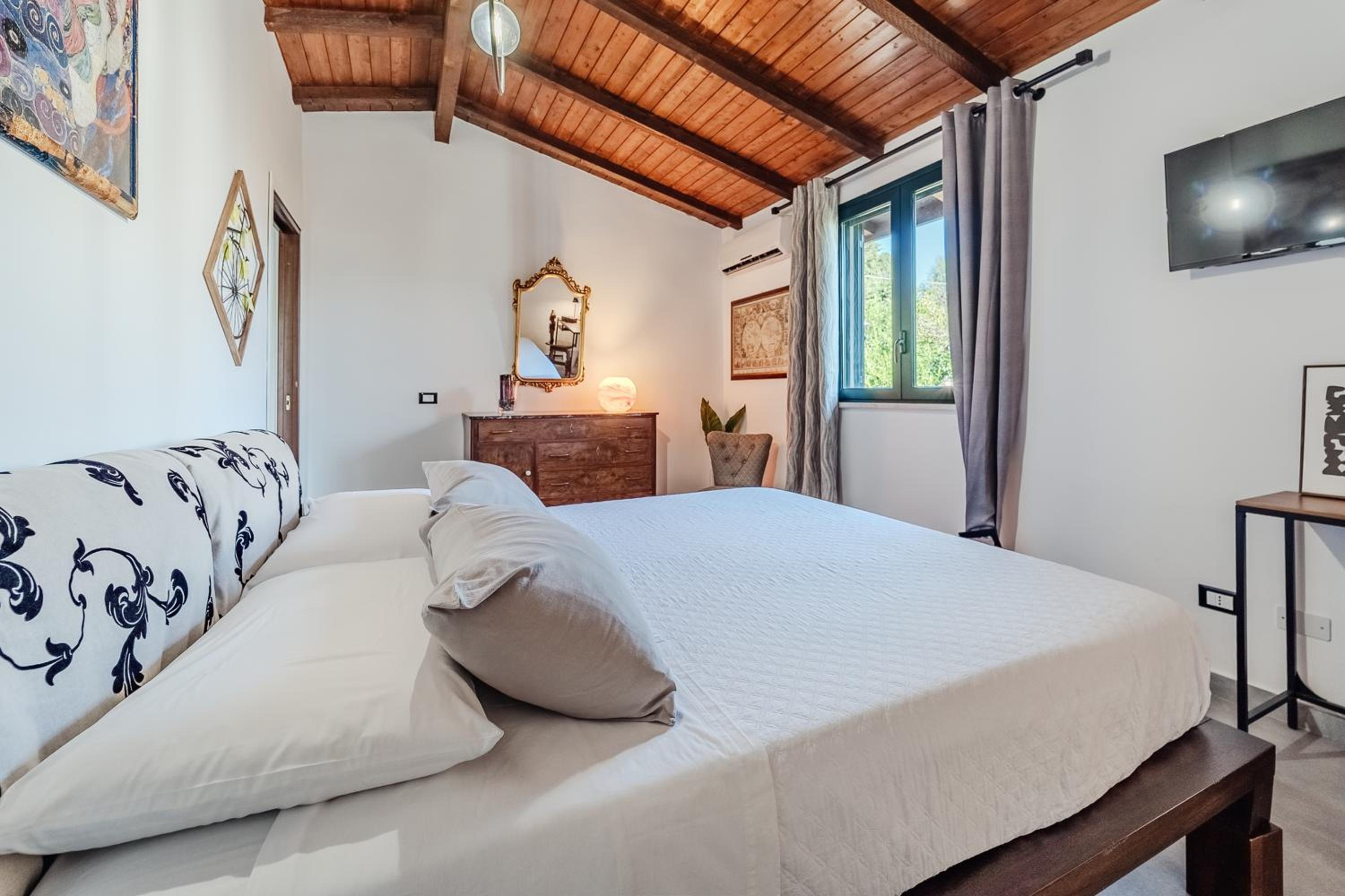 Duplex House photo 5