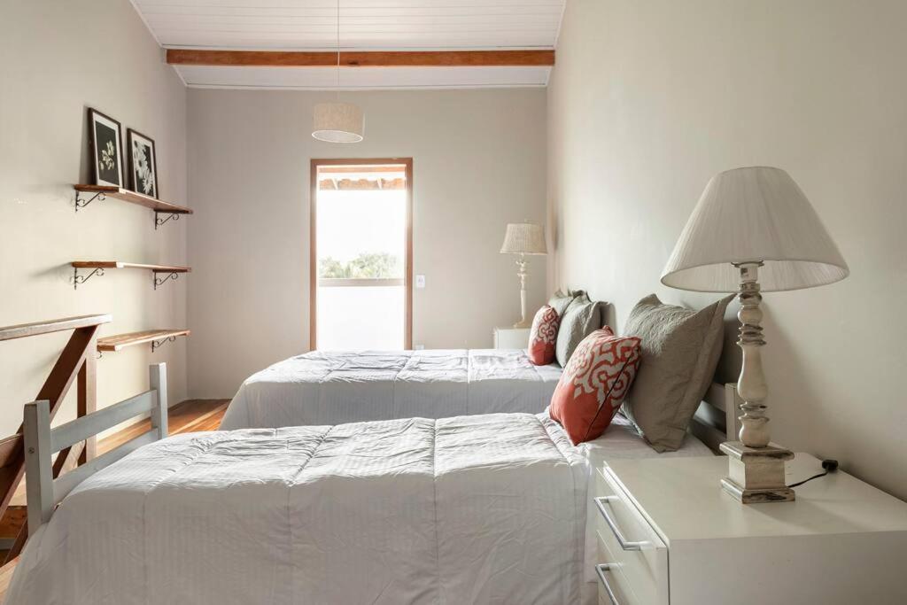 apartamento 200 mts praia do sape com piscina