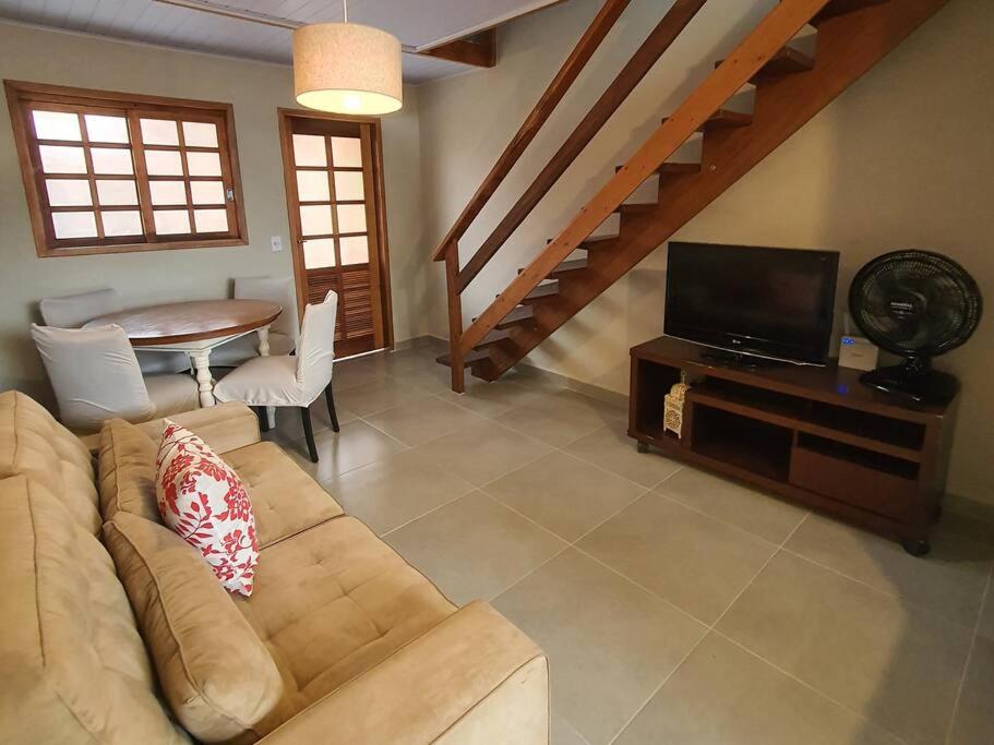 apartamento 200 mts praia do sape com piscina