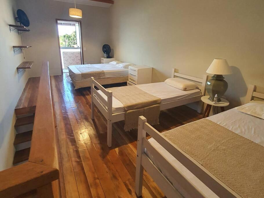 apartamento 200 mts praia do sape com piscina