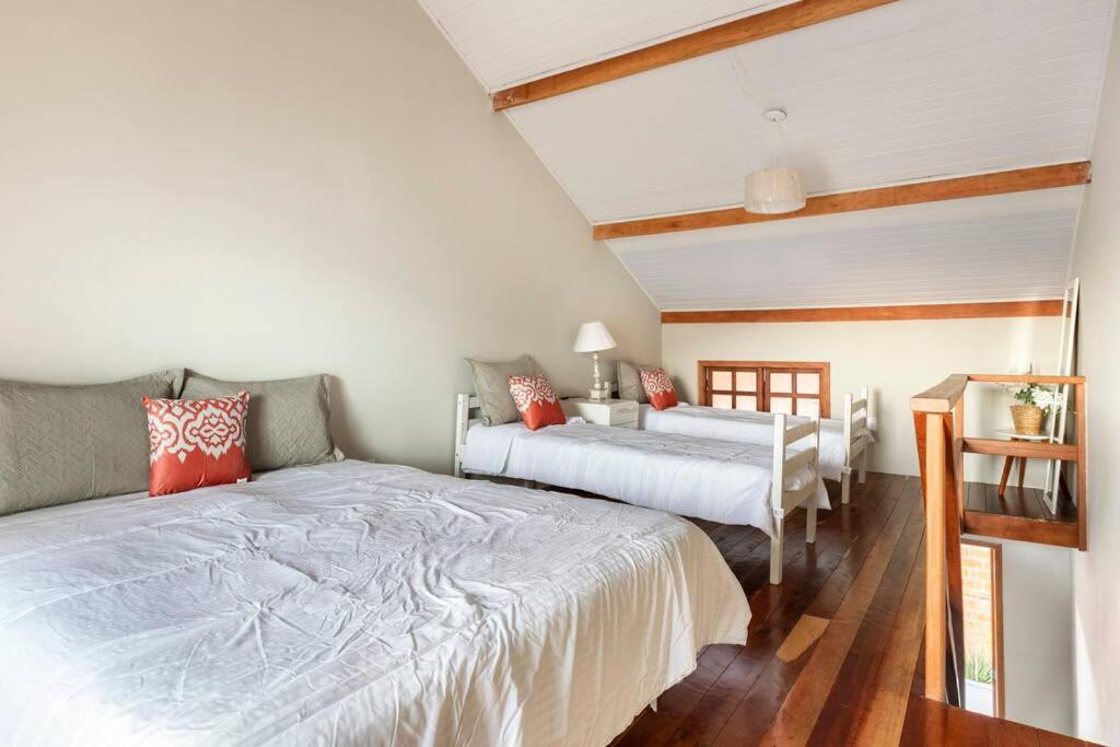 apartamento 200 mts praia do sape com piscina