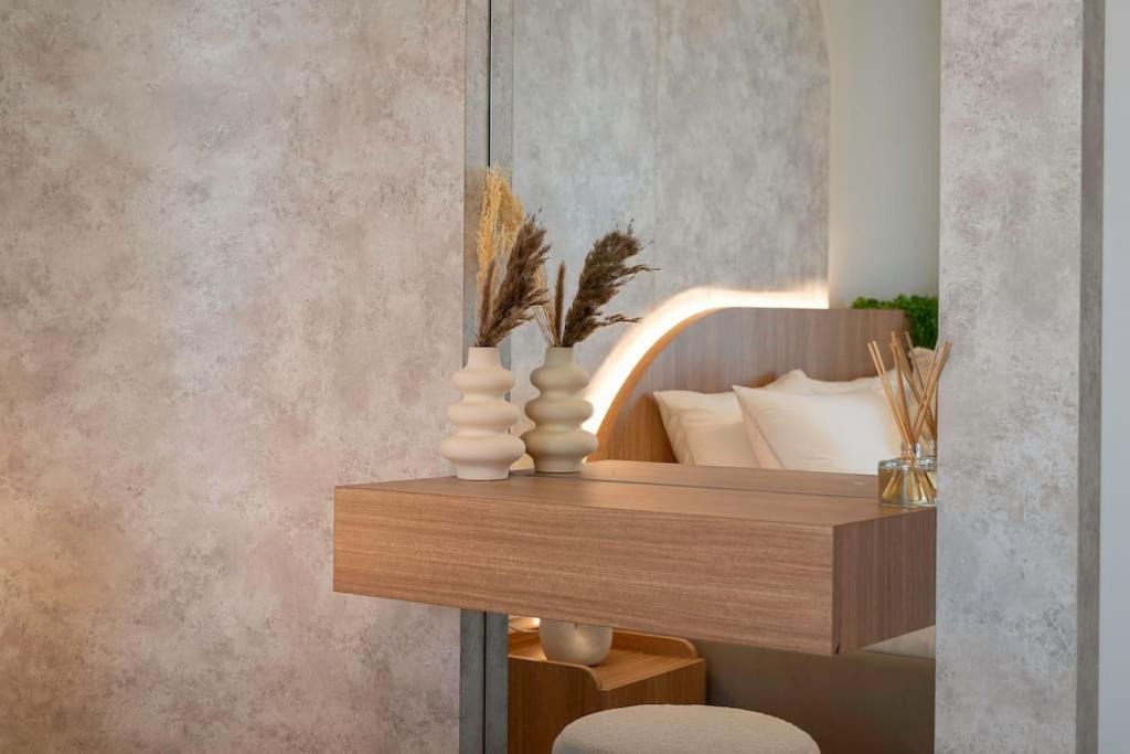 2BR Luxury Stay with Starry Ceiling