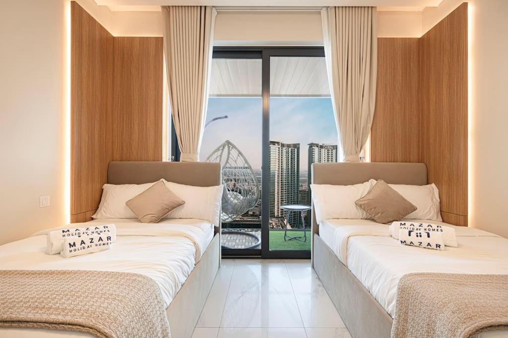 2BR Luxury Stay with Starry Ceiling