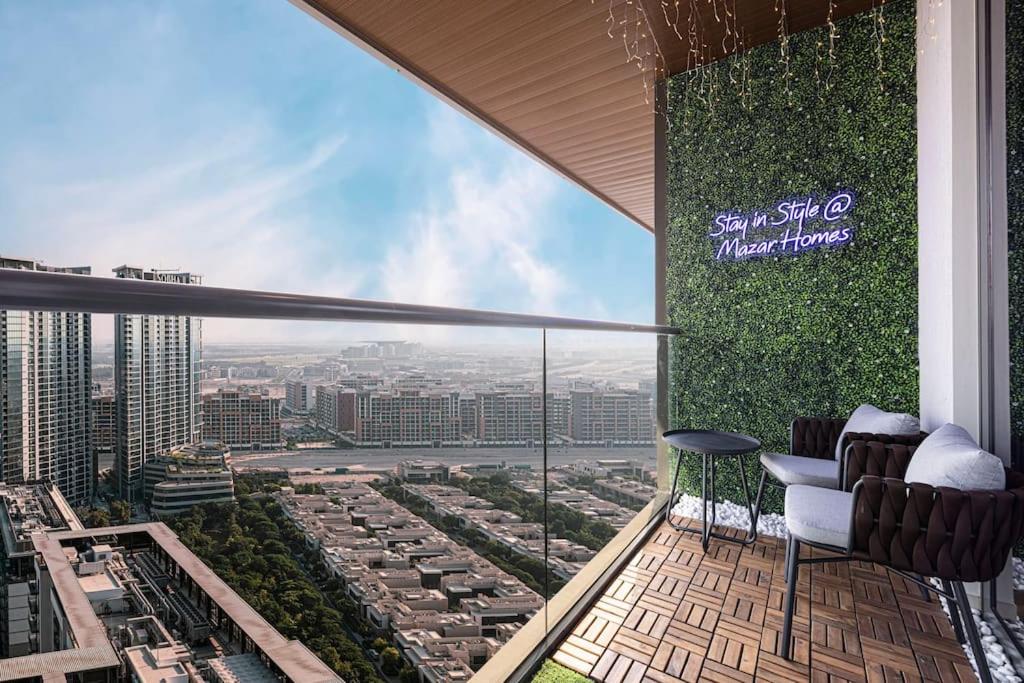 2BR Luxury Stay with Starry Ceiling