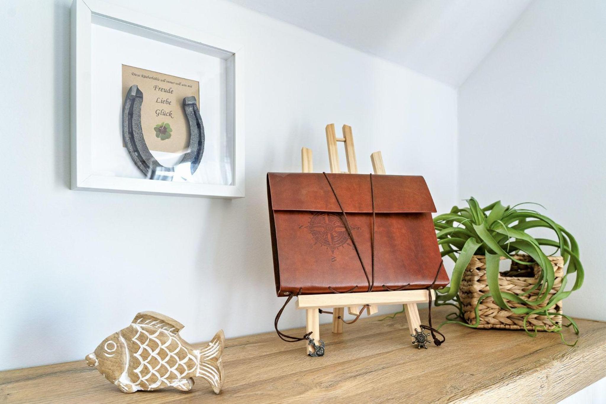 Fewo-Raeuberhoehle-by-Seeblick-Ferien-ORO-Kamin-Sauna-Dusche