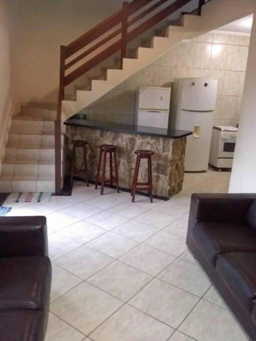 Casa piscina 400 metros praia