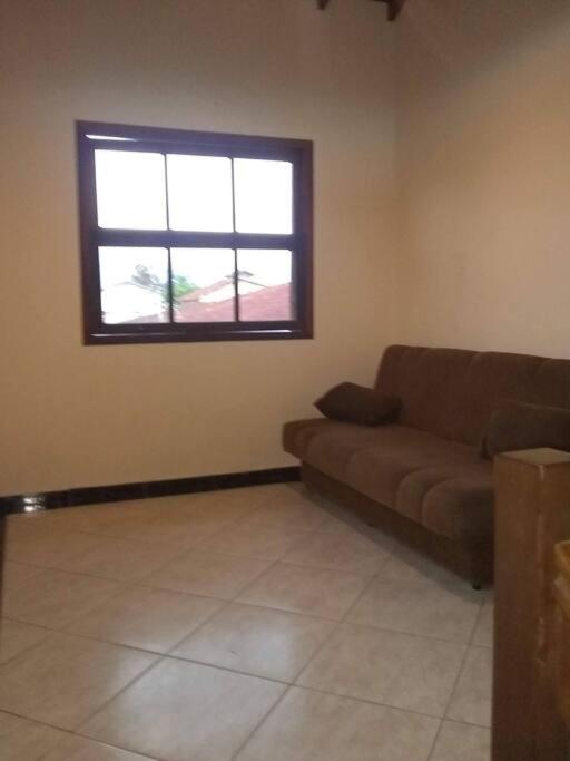 Casa piscina 400 metros praia