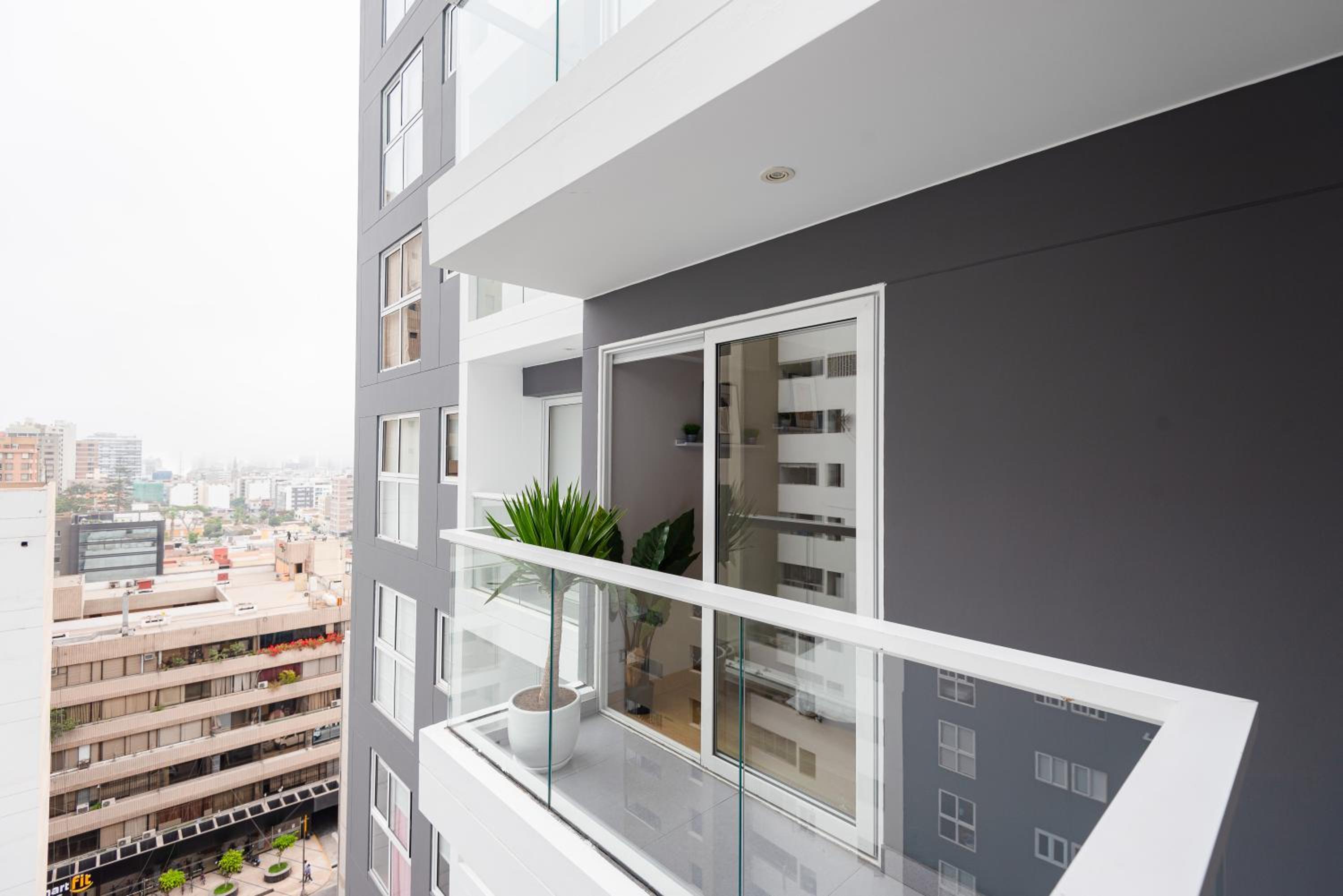 Skyliving Towers Apartments - Perú