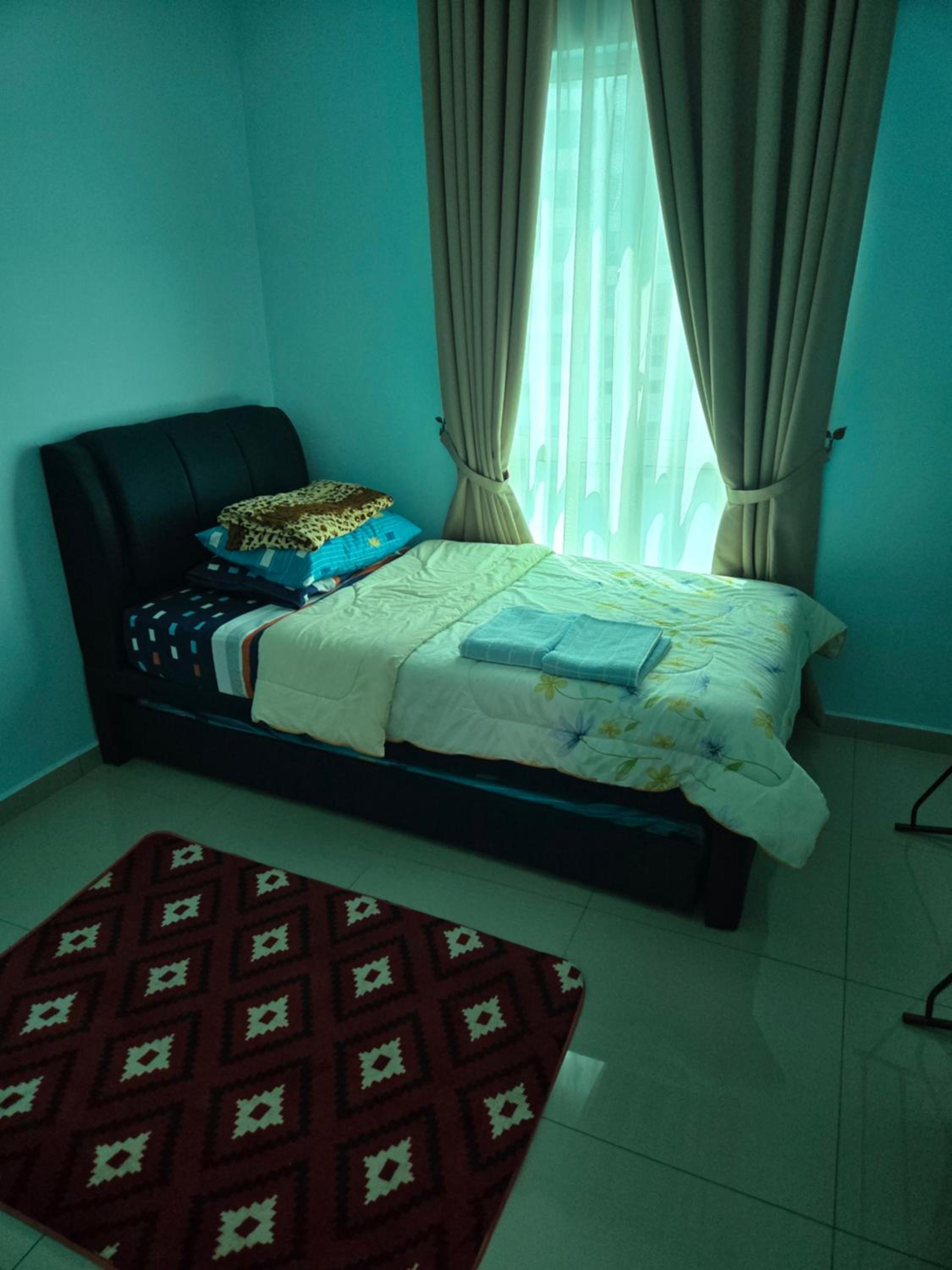 Hazel Luxe Apartment