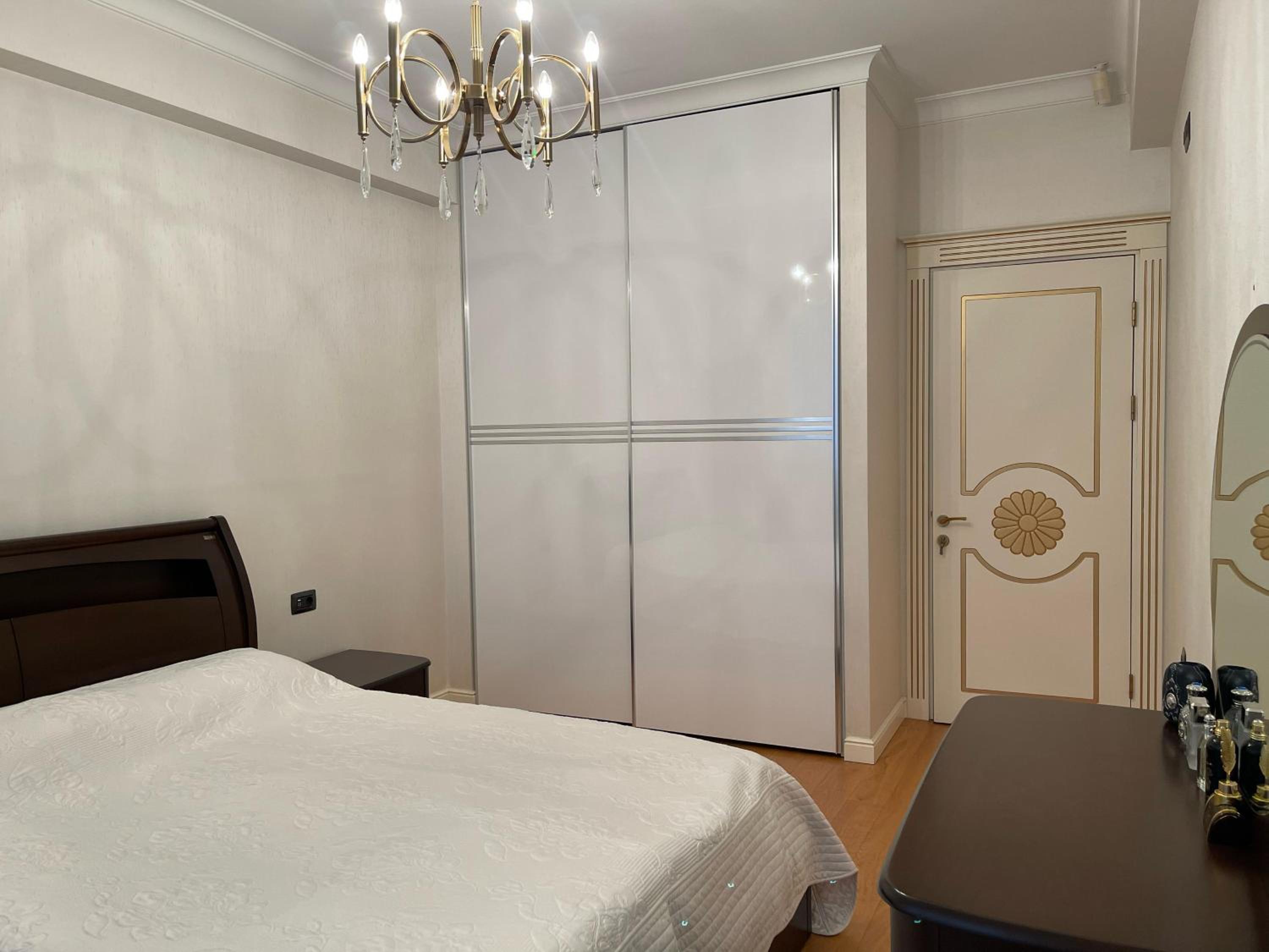 Port Apartment Main