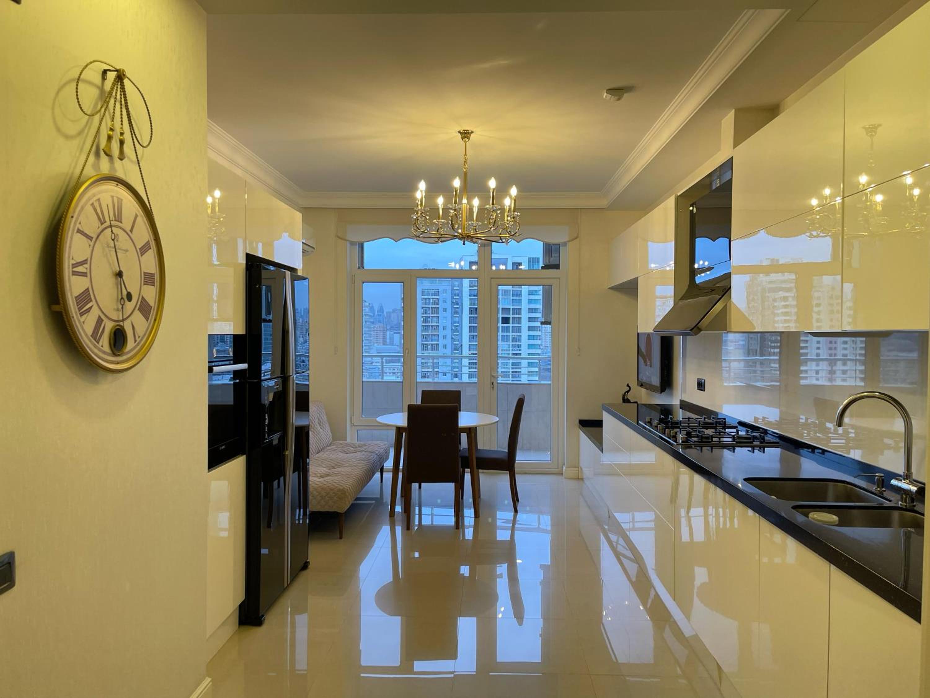 Port Apartment Main