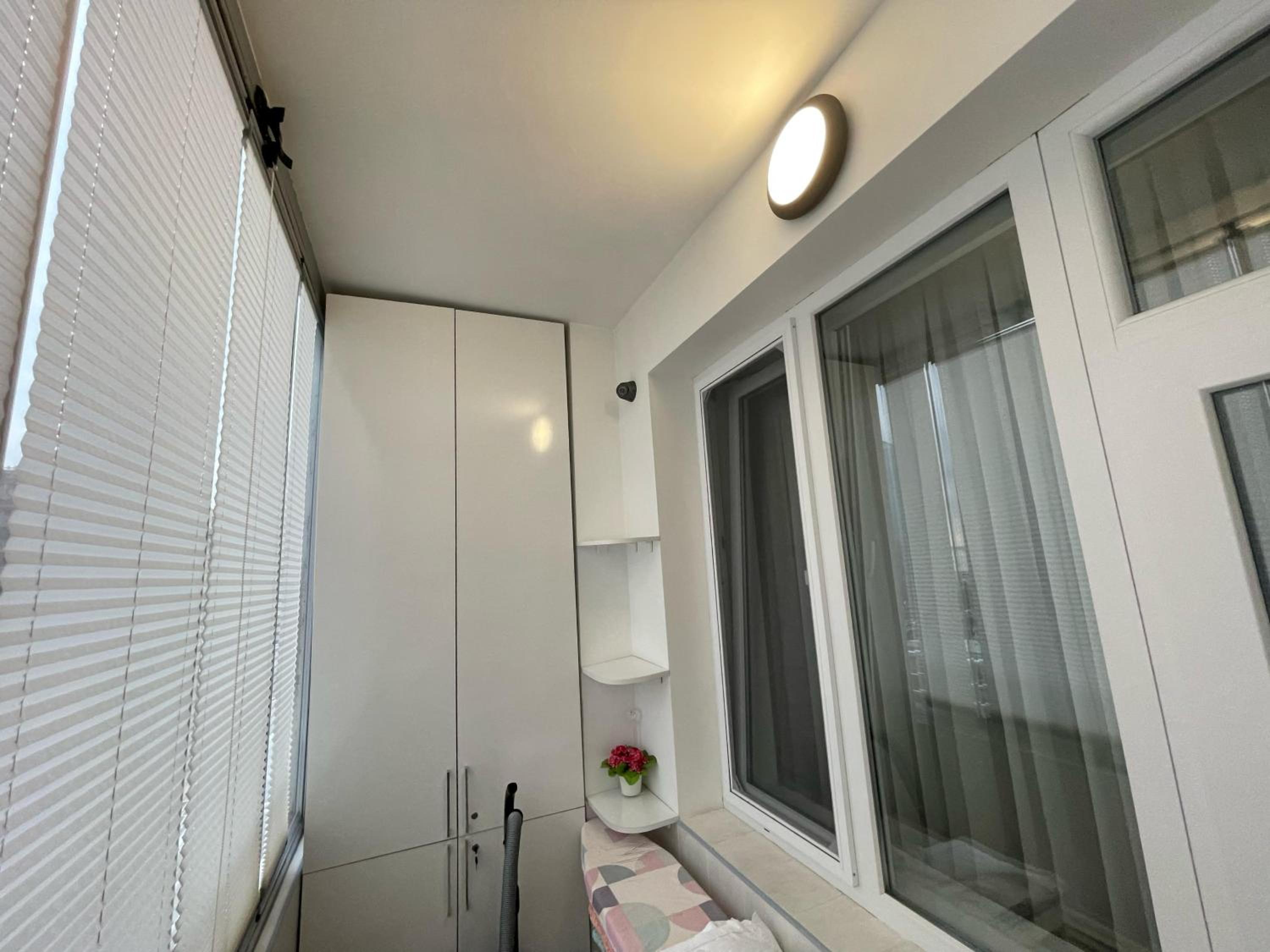 Port Apartment Main