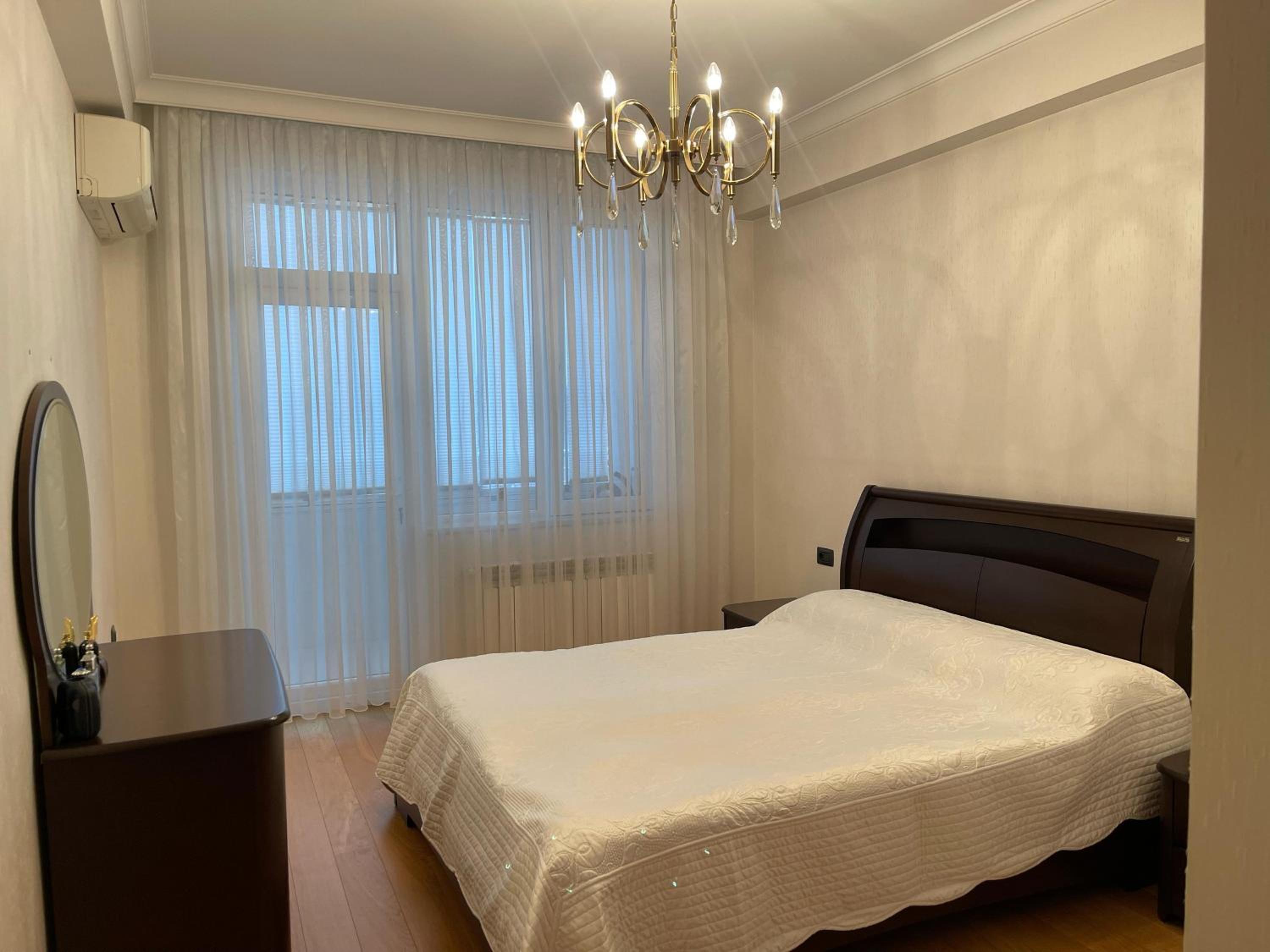 Port Apartment Main
