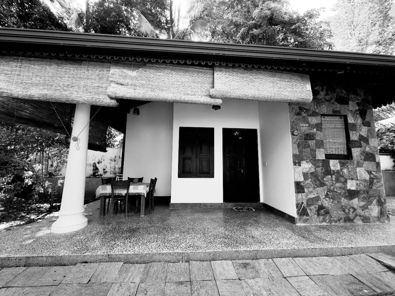 Ambawaththa Villa, Unawatuna view 4