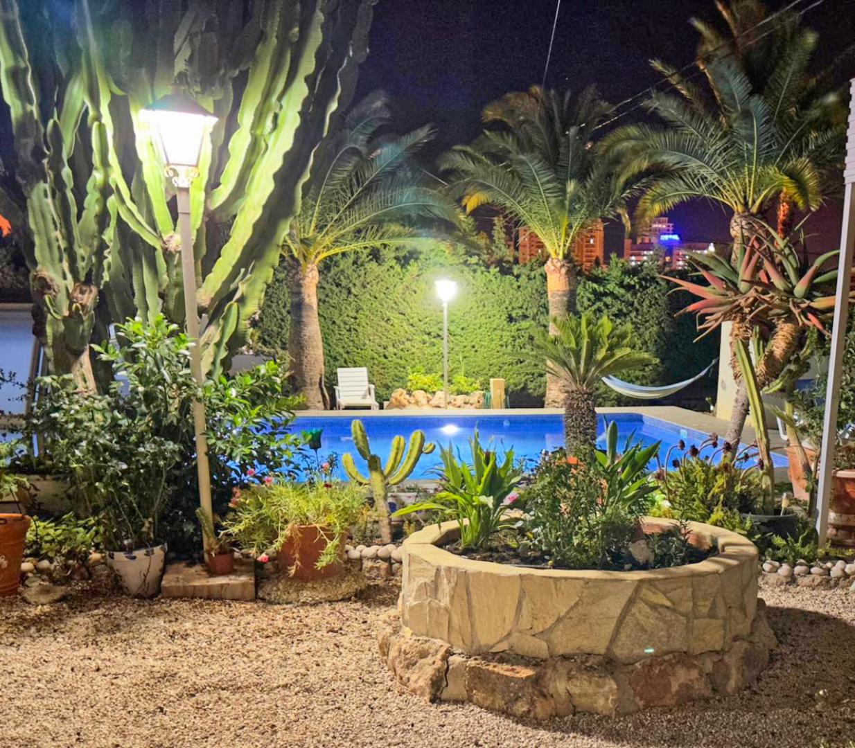 Chalet Los Almendros con piscina privada