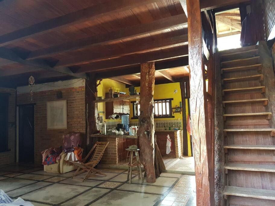 Lindo casarão assobradado no centro de Itaúnas