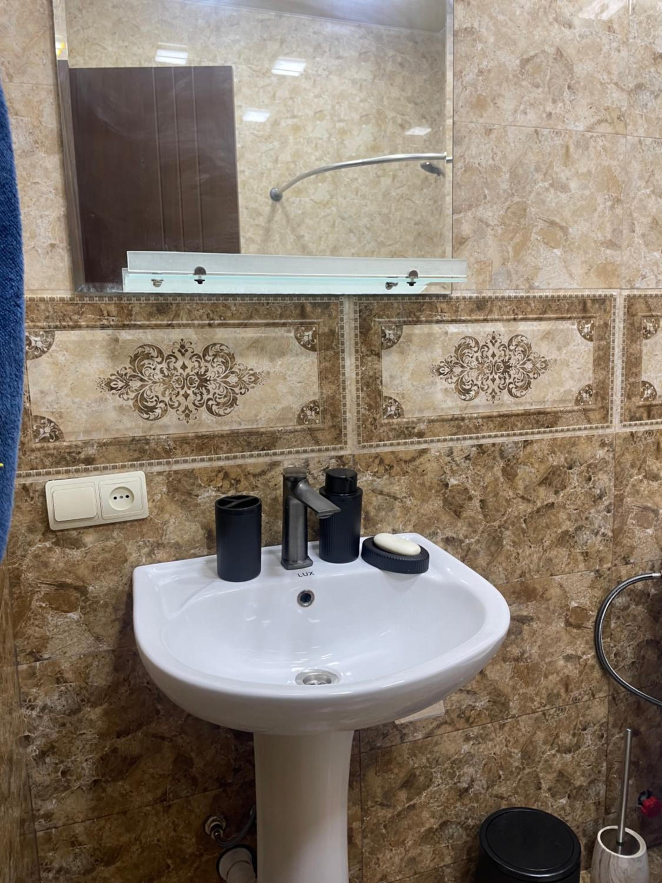 2-Bedroom Apartment by Didube Metro view 3