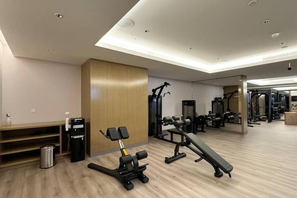 2BR Luxury Stay with Starry Ceiling