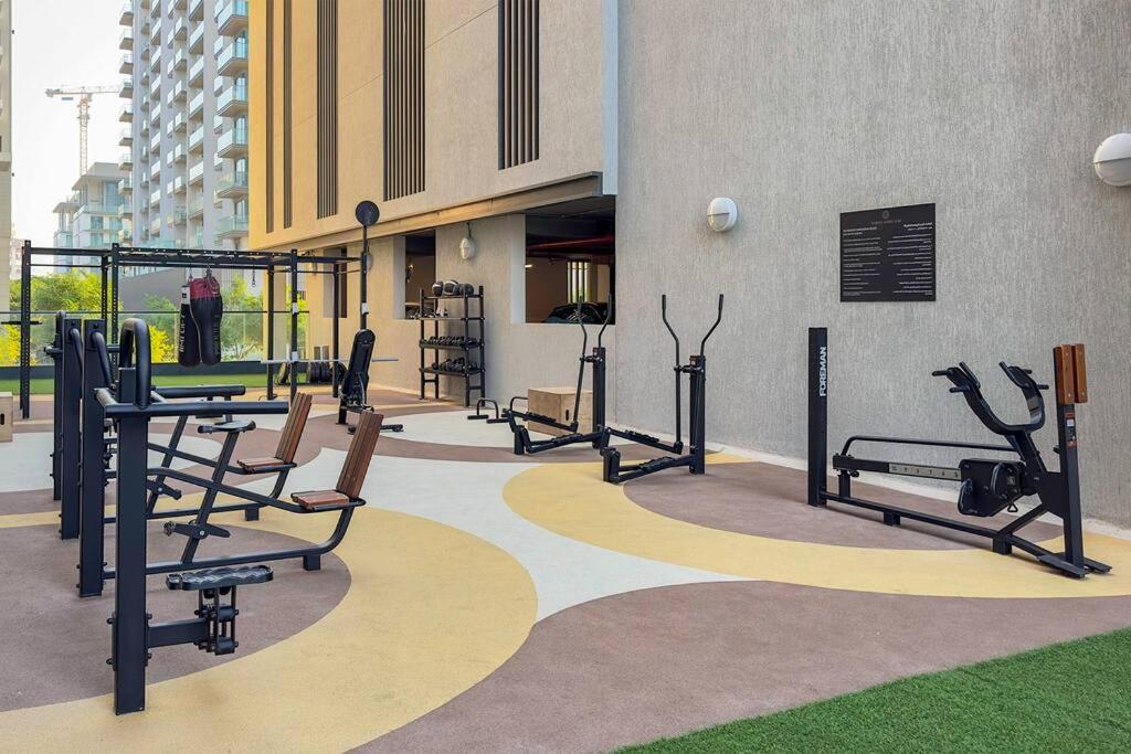 2BR Luxury Stay with Starry Ceiling