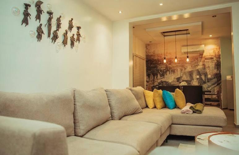 Enzo Apartments, Suites & Pods