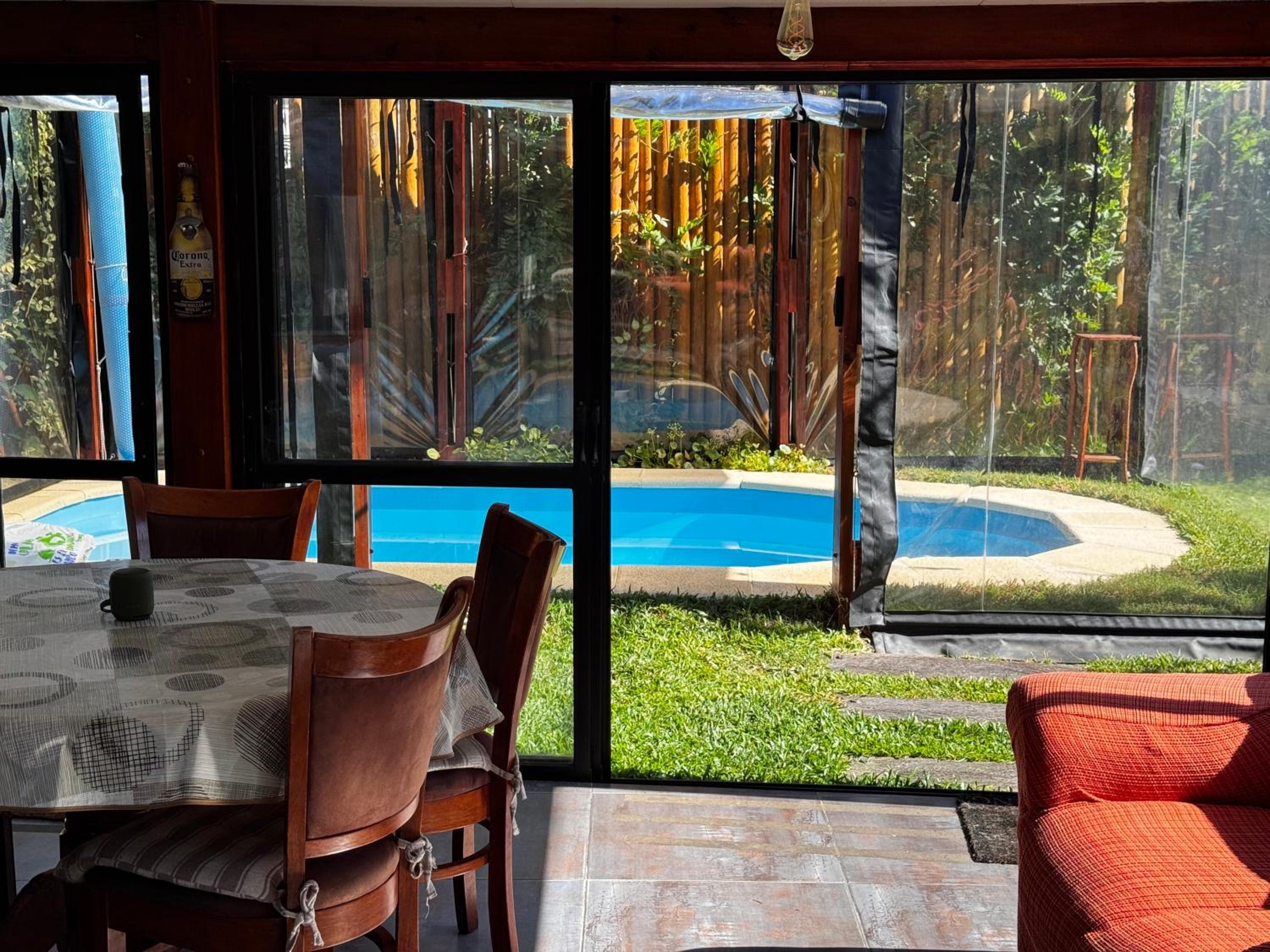 Casa con piscina climatizada cubierta, un refugio de paz tanto en invierno como en verano, a metros del mar y las sierras en Bella Vista-Piriápolis view 4