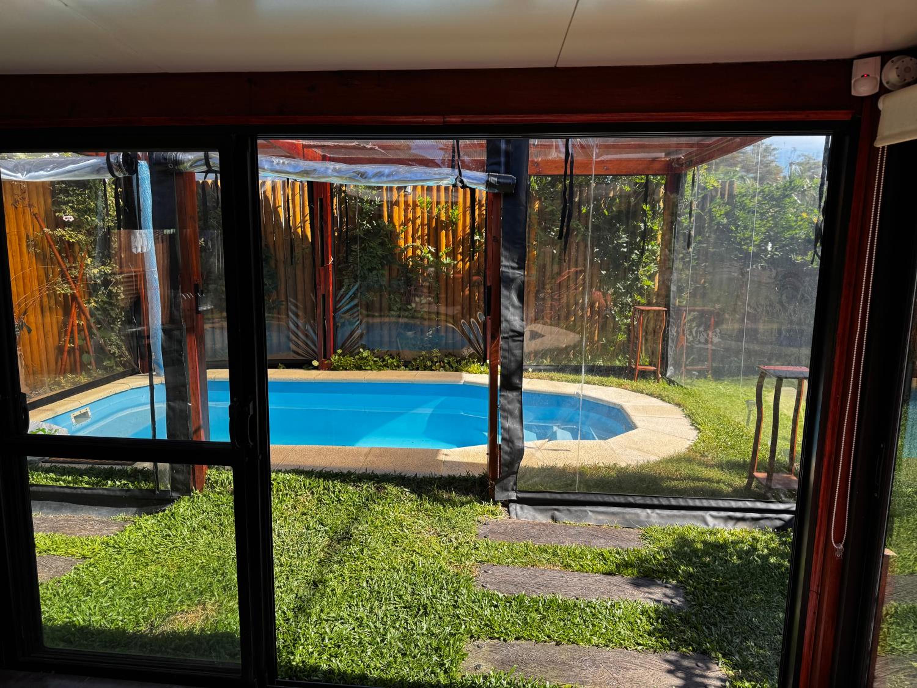 Casa con piscina climatizada cubierta, un refugio de paz tanto en invierno como en verano, a metros del mar y las sierras en Bella Vista-Piriápolis view 3