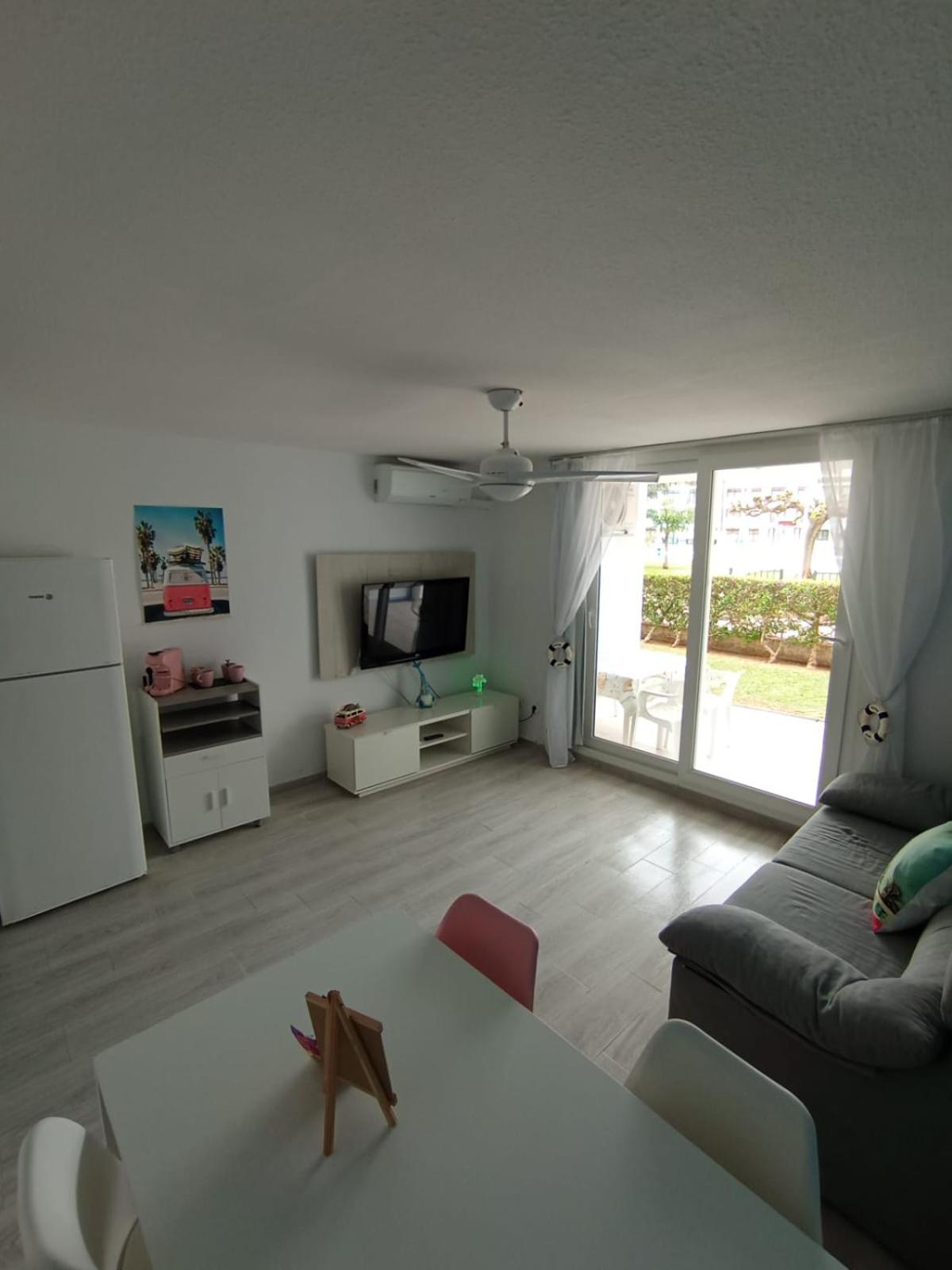 Apartamento enfrente la playa