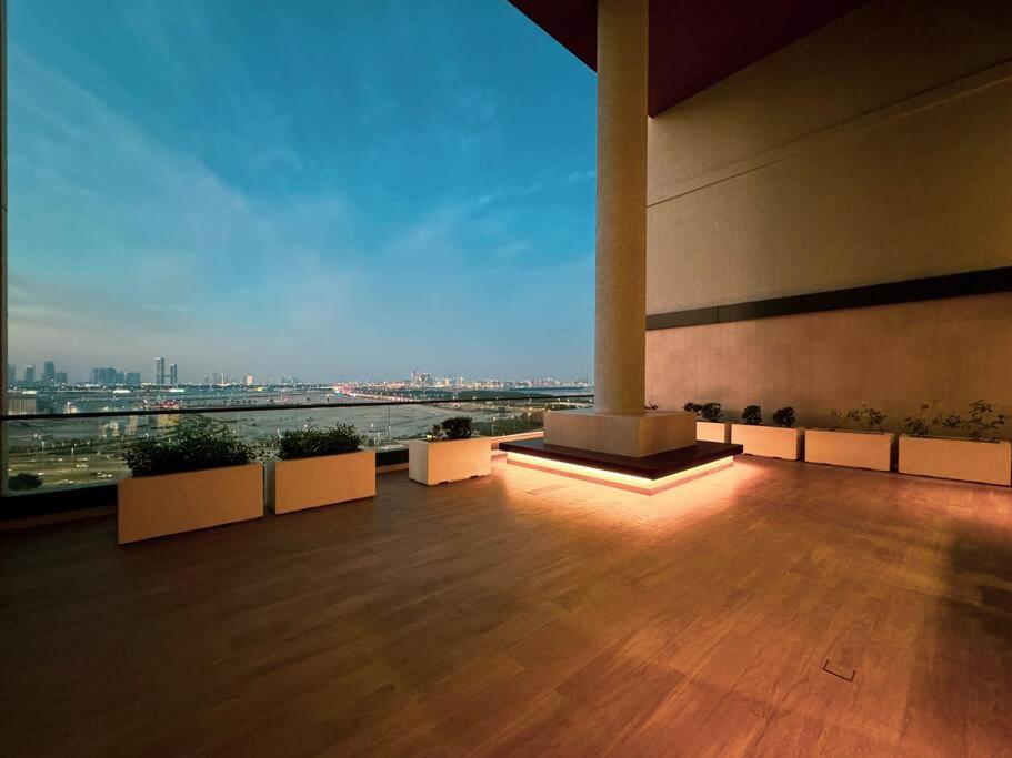 2BR Luxury Stay with Starry Ceiling